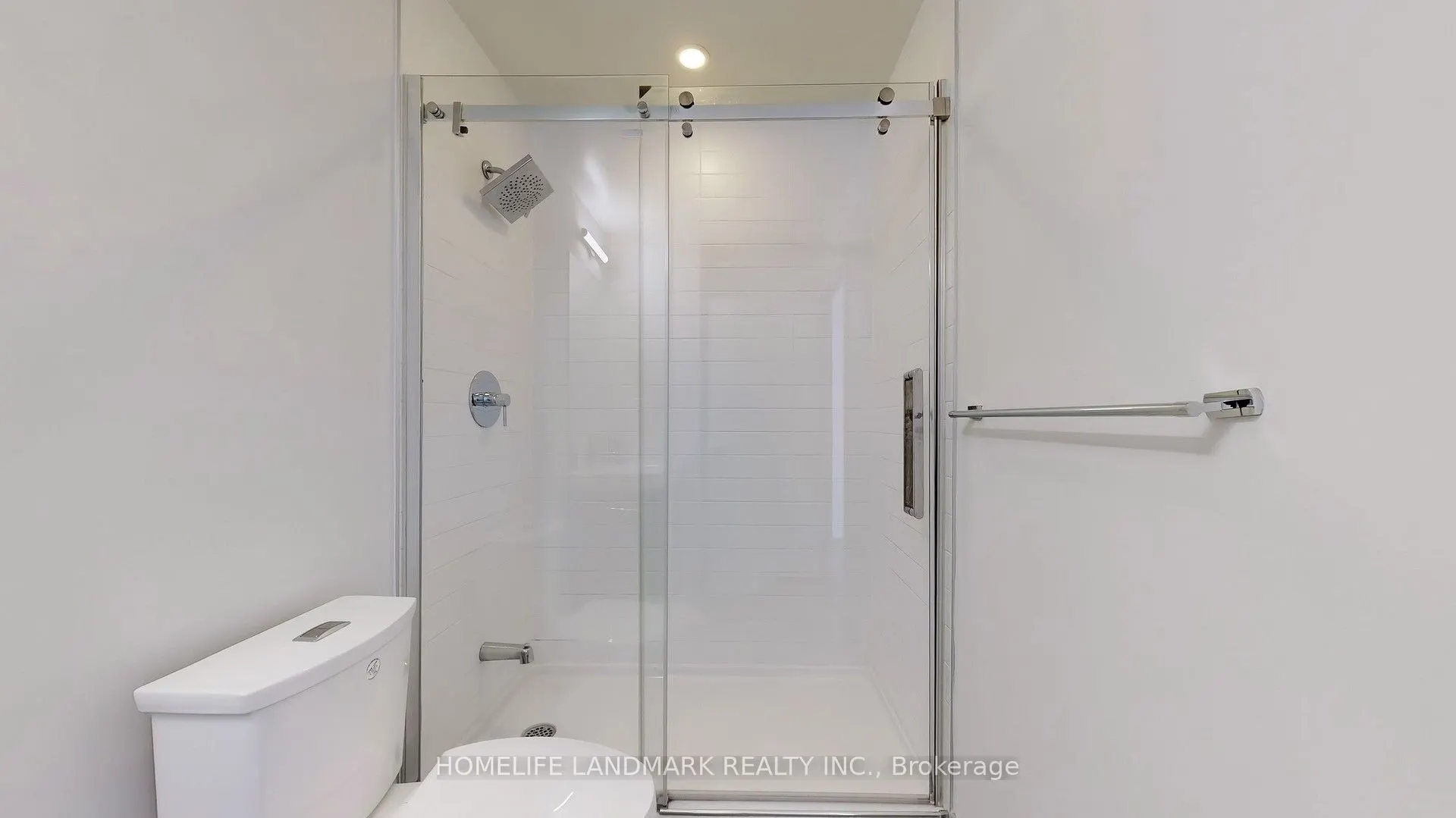 66 Forest Manor Road, #1208