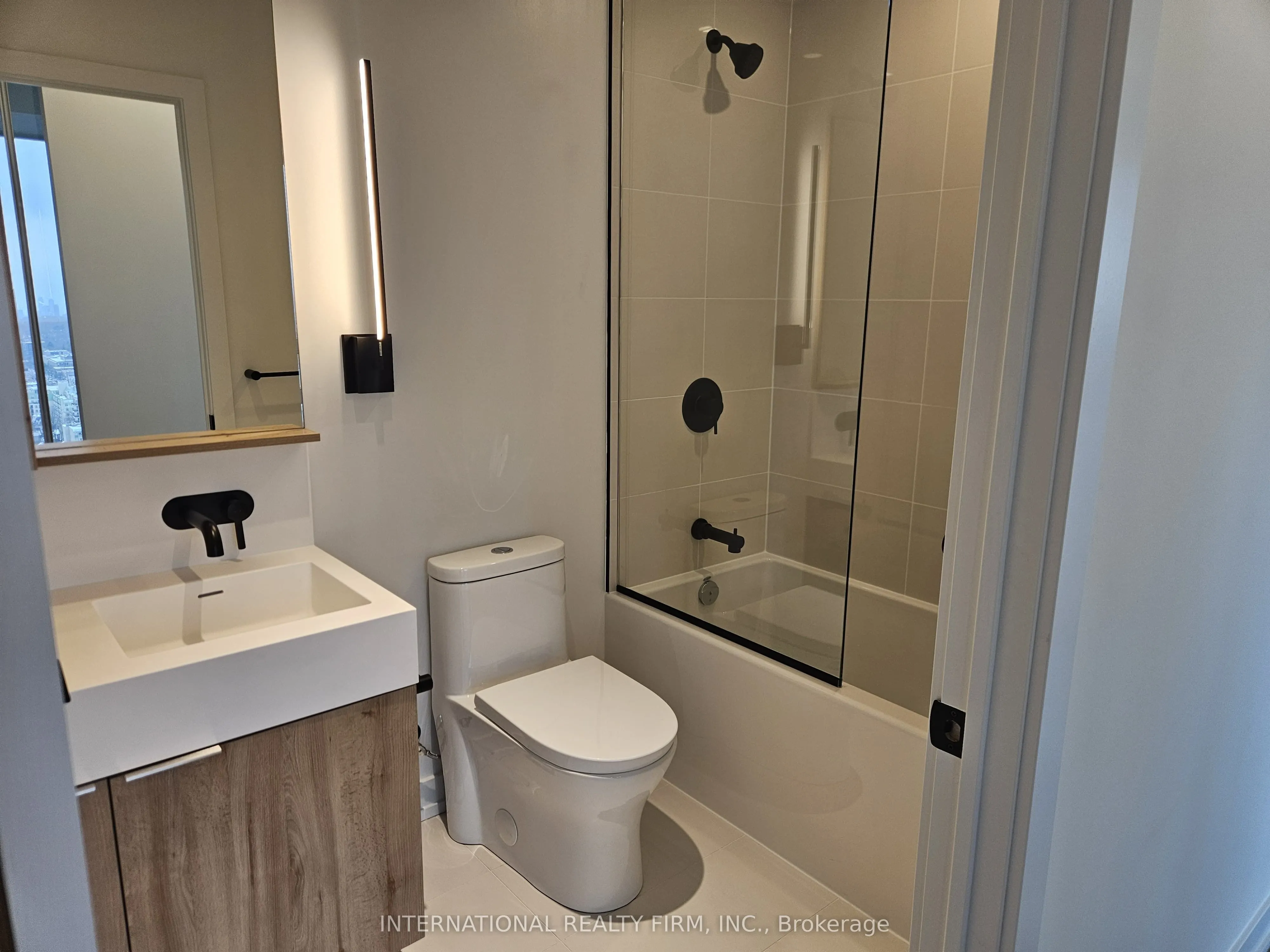 127 Broadway Avenue, #2912