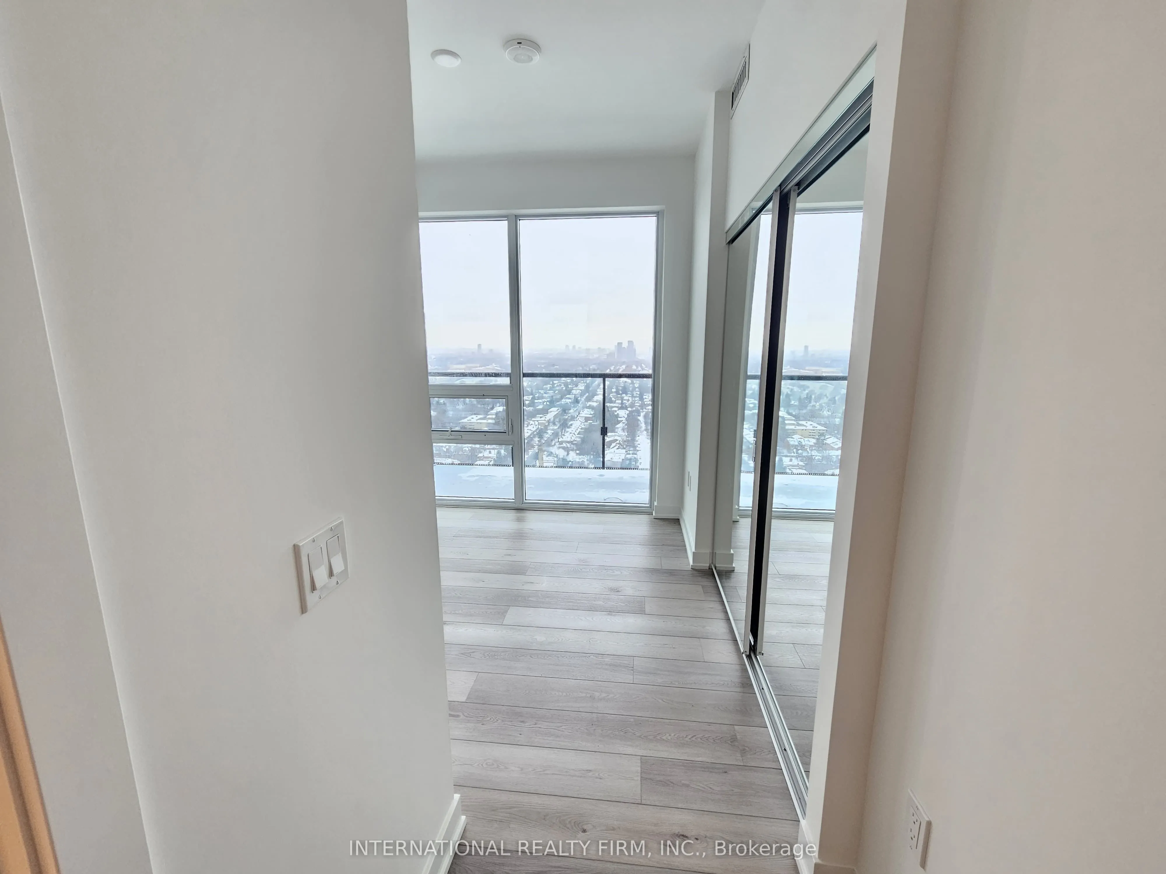 127 Broadway Avenue, #2912