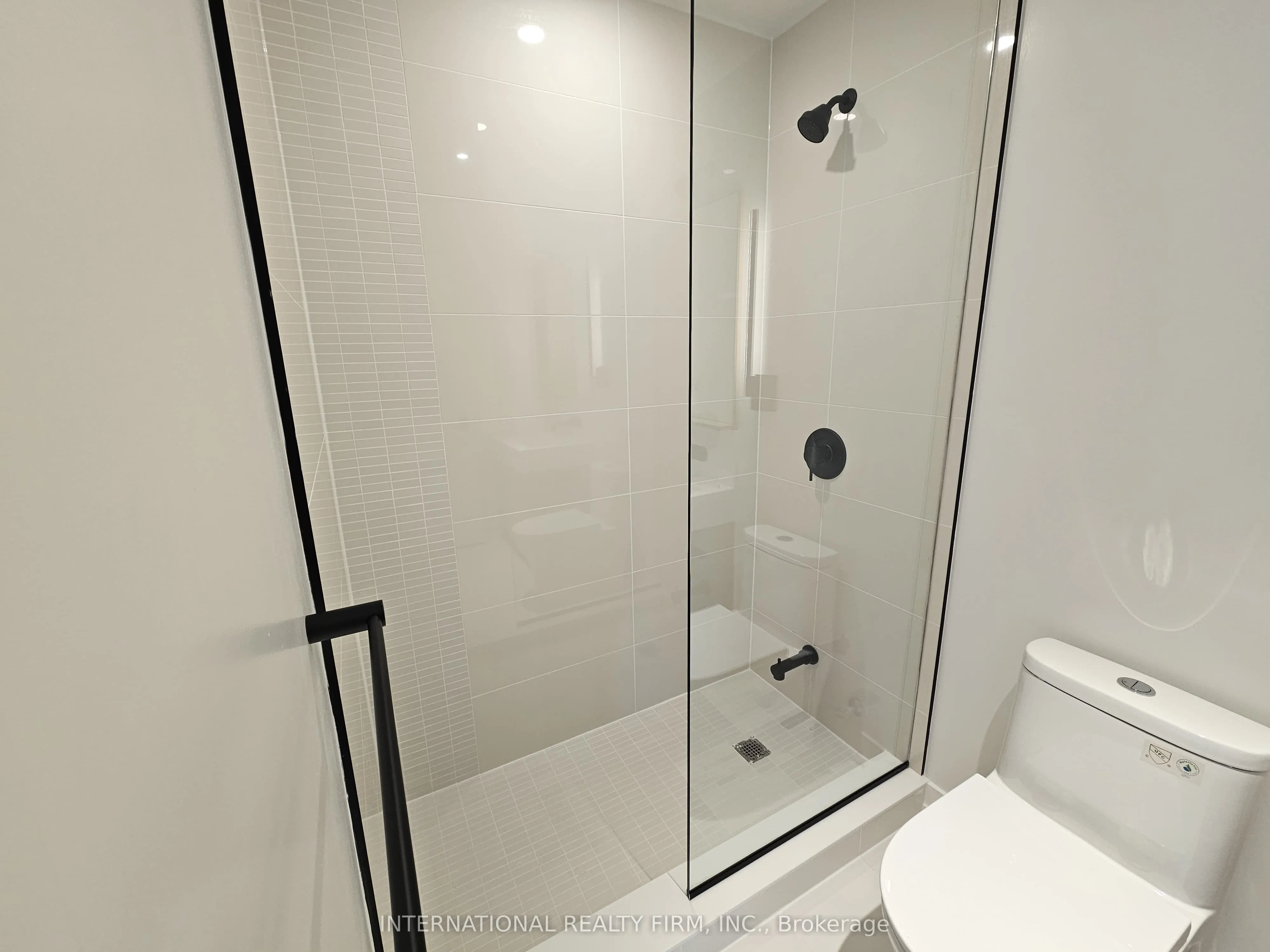 127 Broadway Avenue, #2912
