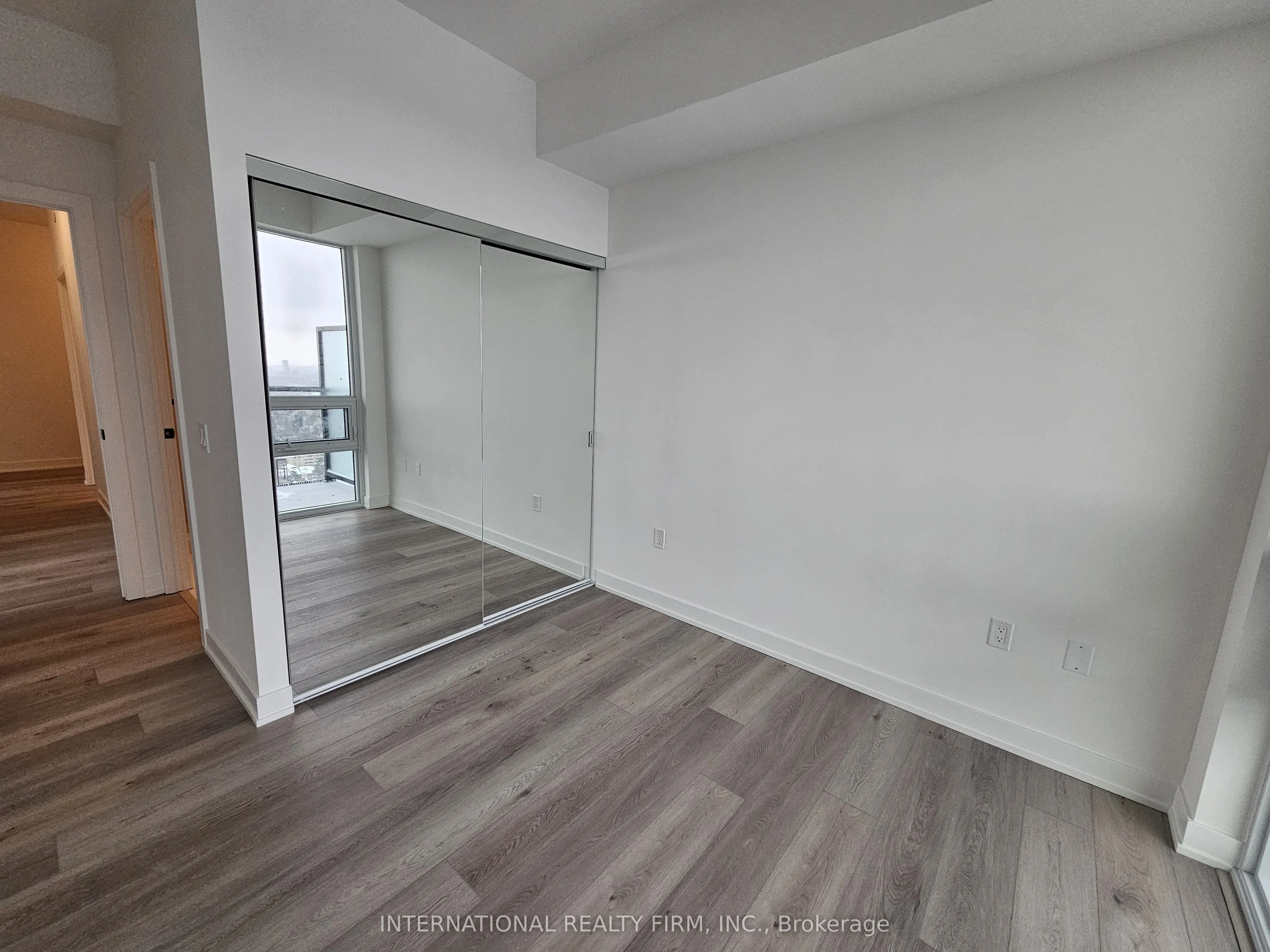 127 Broadway Avenue, #2912
