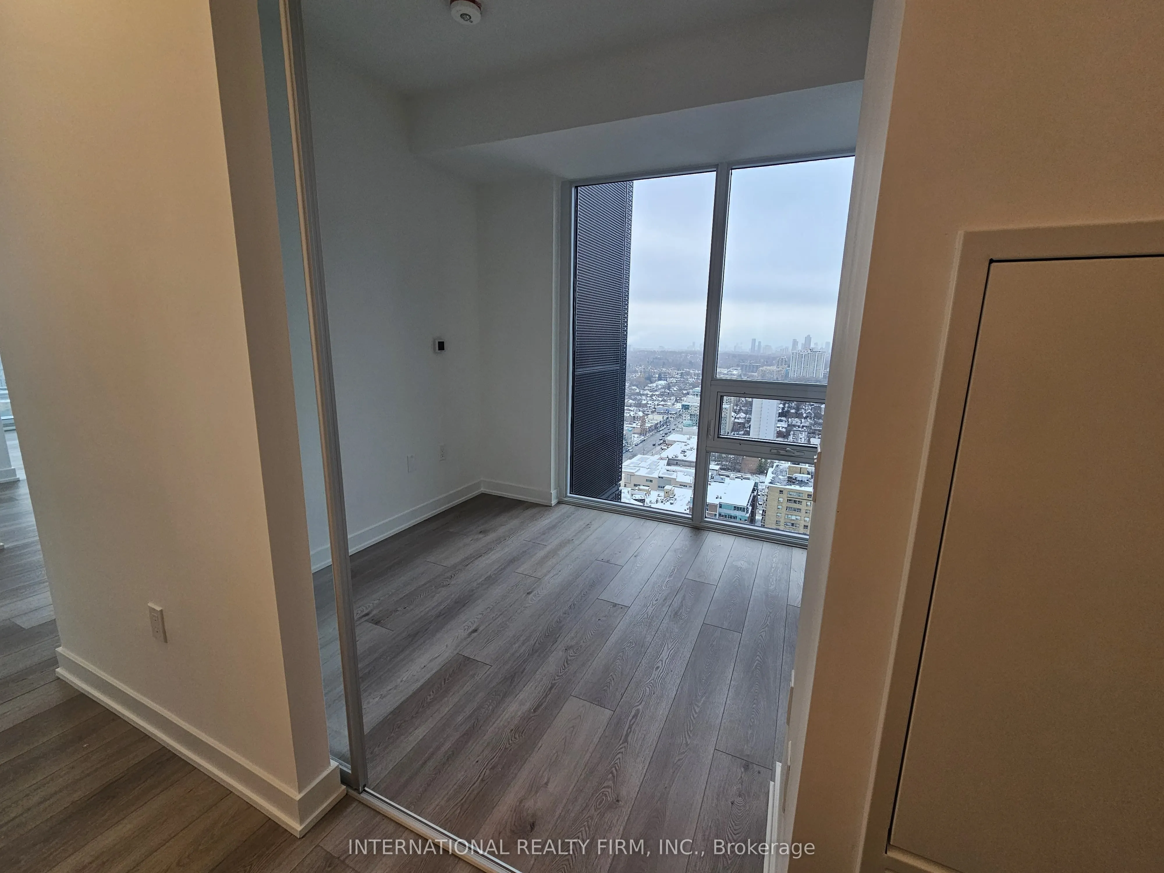 127 Broadway Avenue, #2912