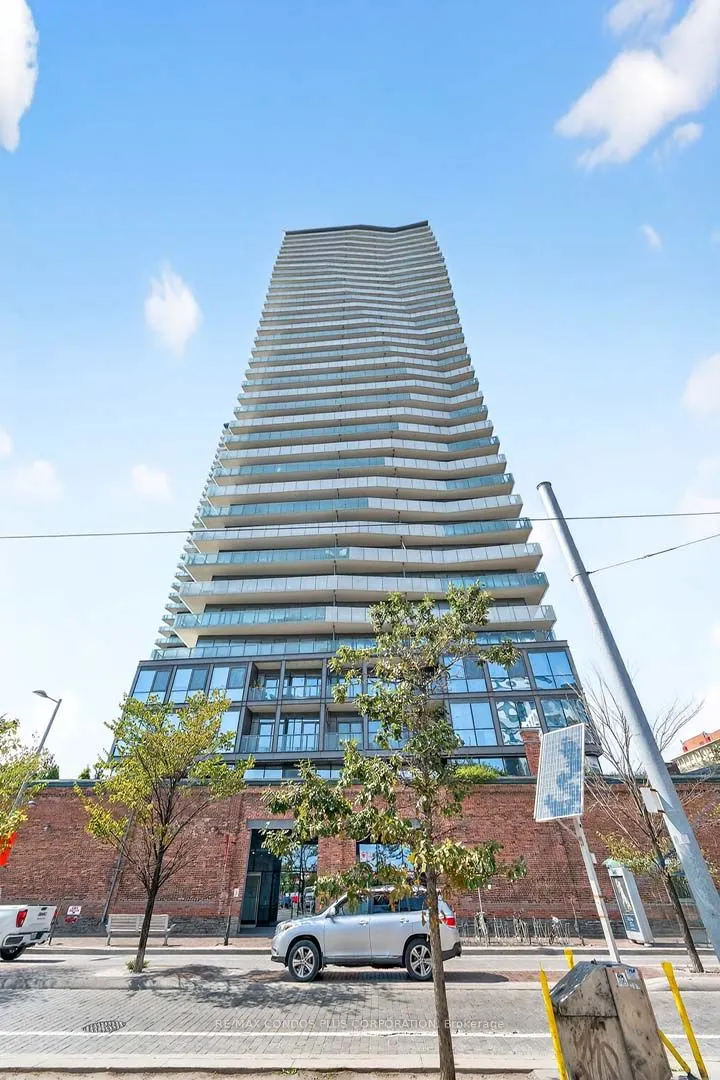 390 Cherry Street, #207