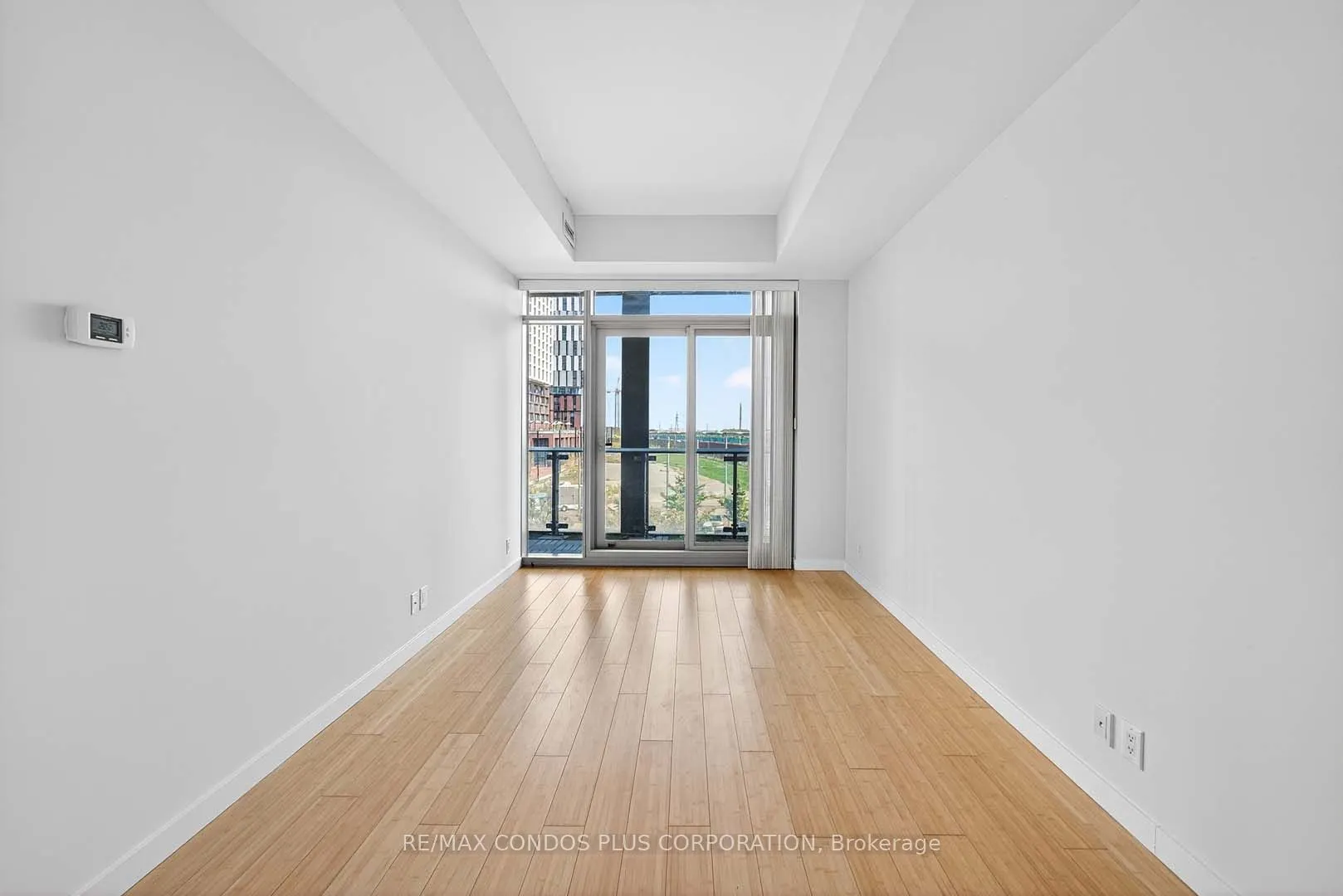 390 Cherry Street, #207