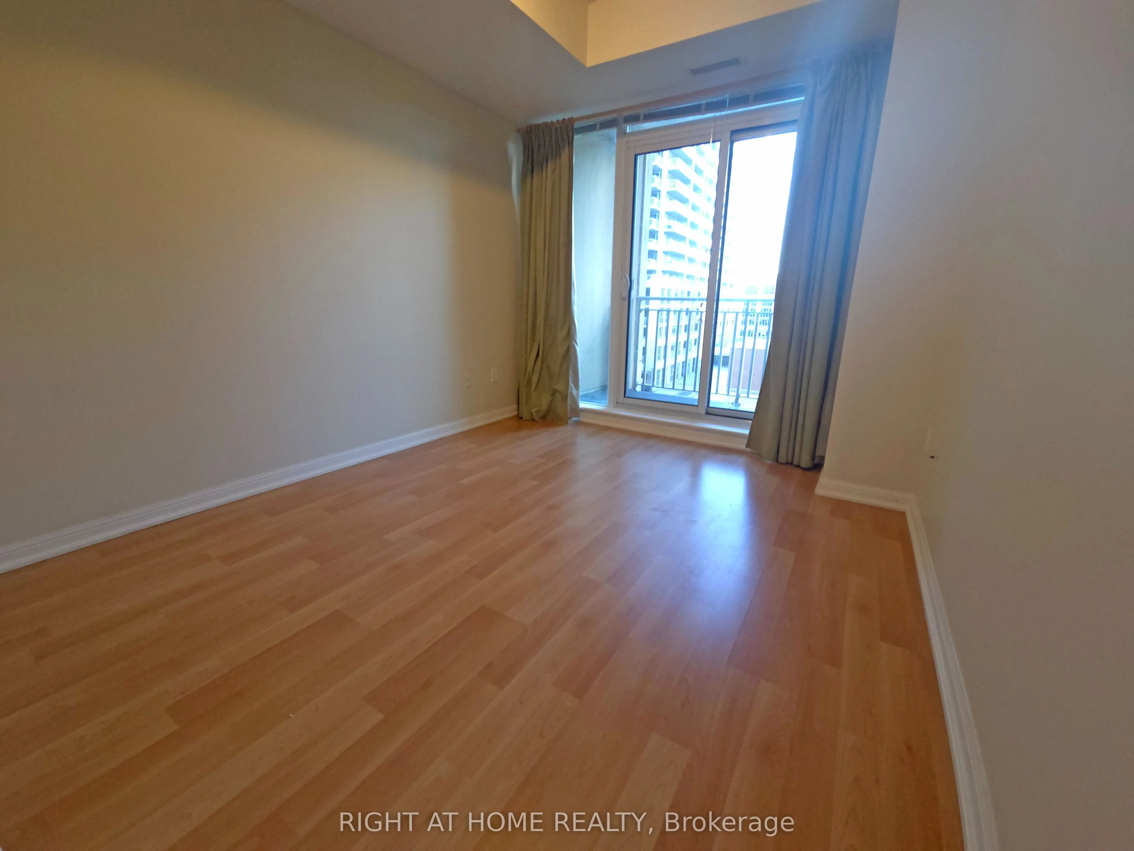628 Fleet Street, #518