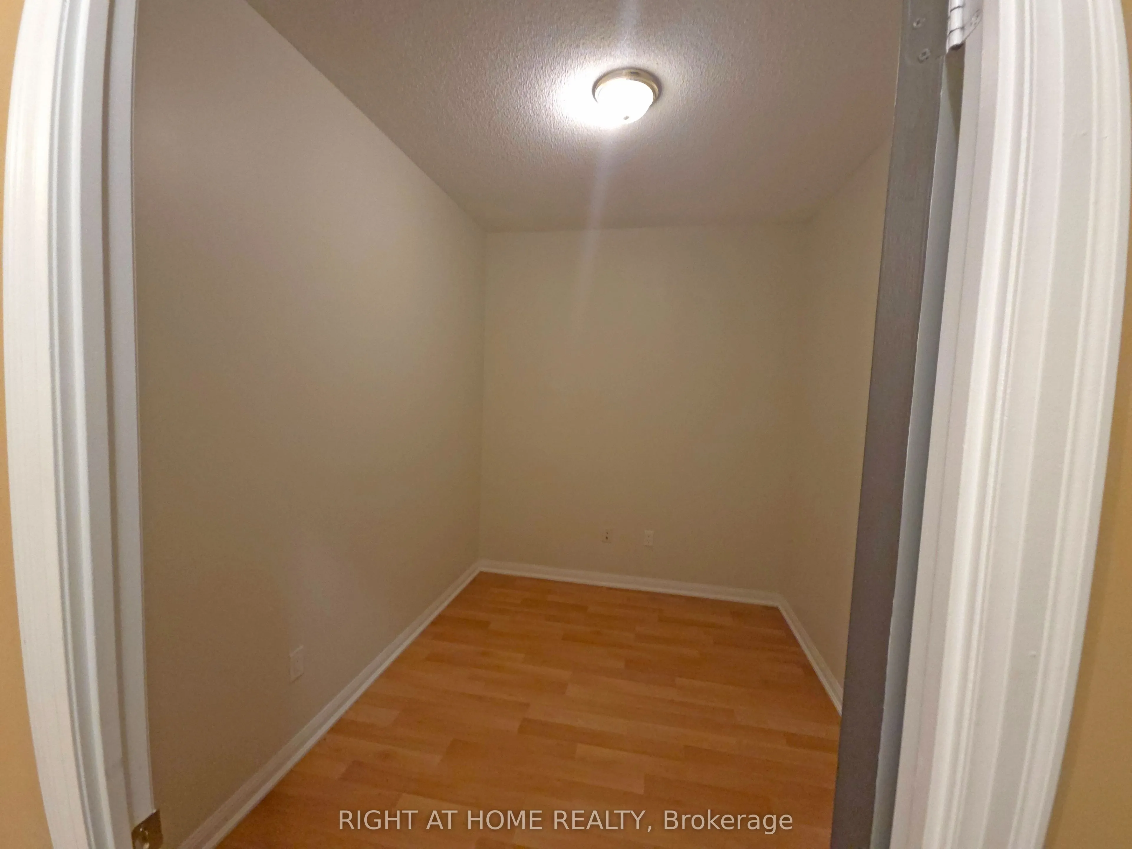 628 Fleet Street, #518