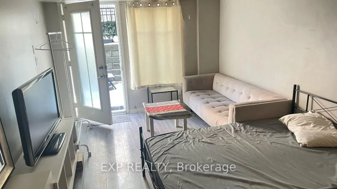 38 Western Battery Road, #610