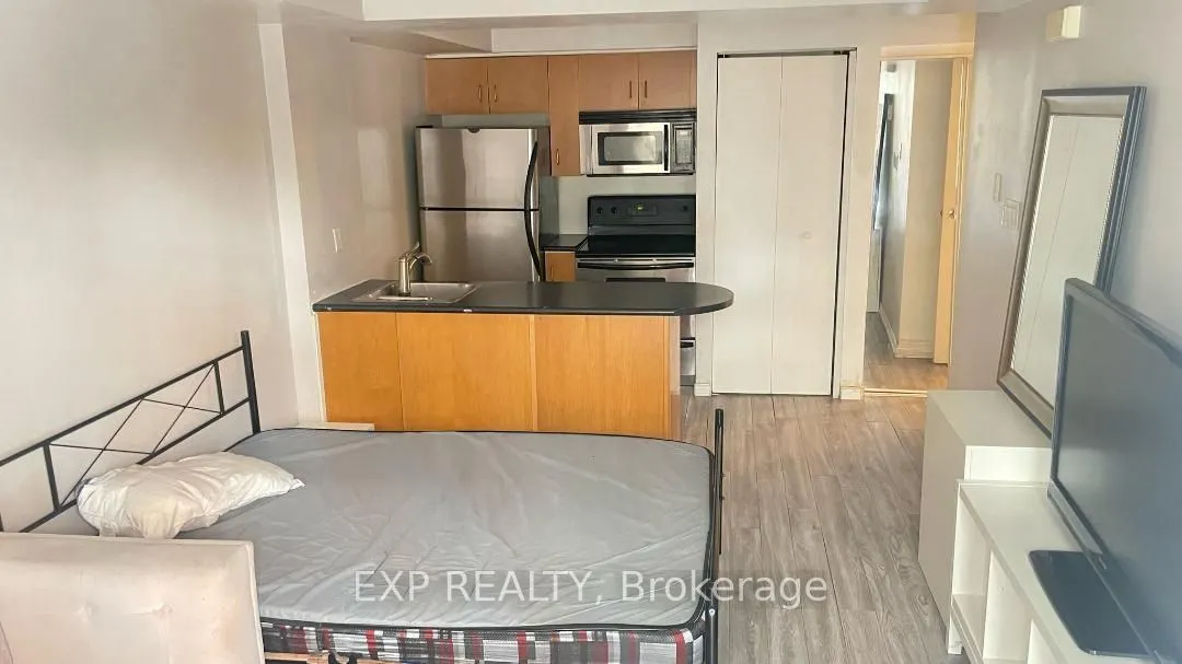 38 Western Battery Road, #610