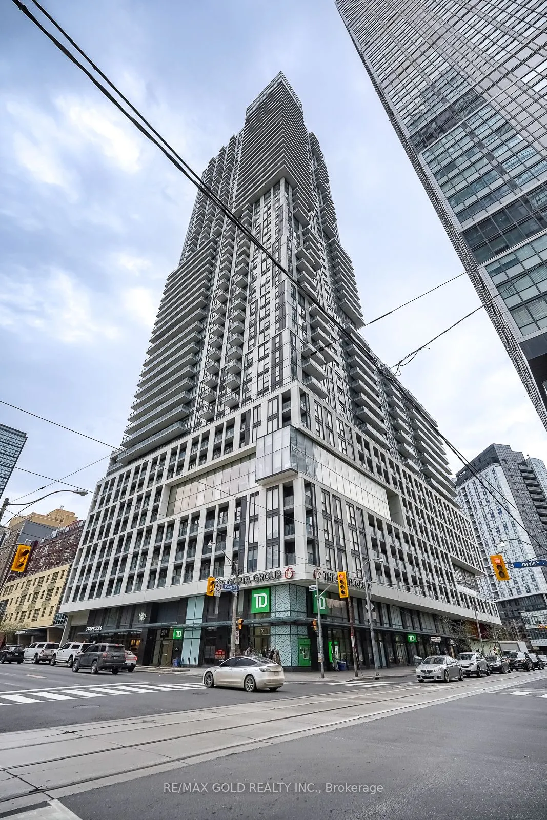 251 jarvis Street, #919