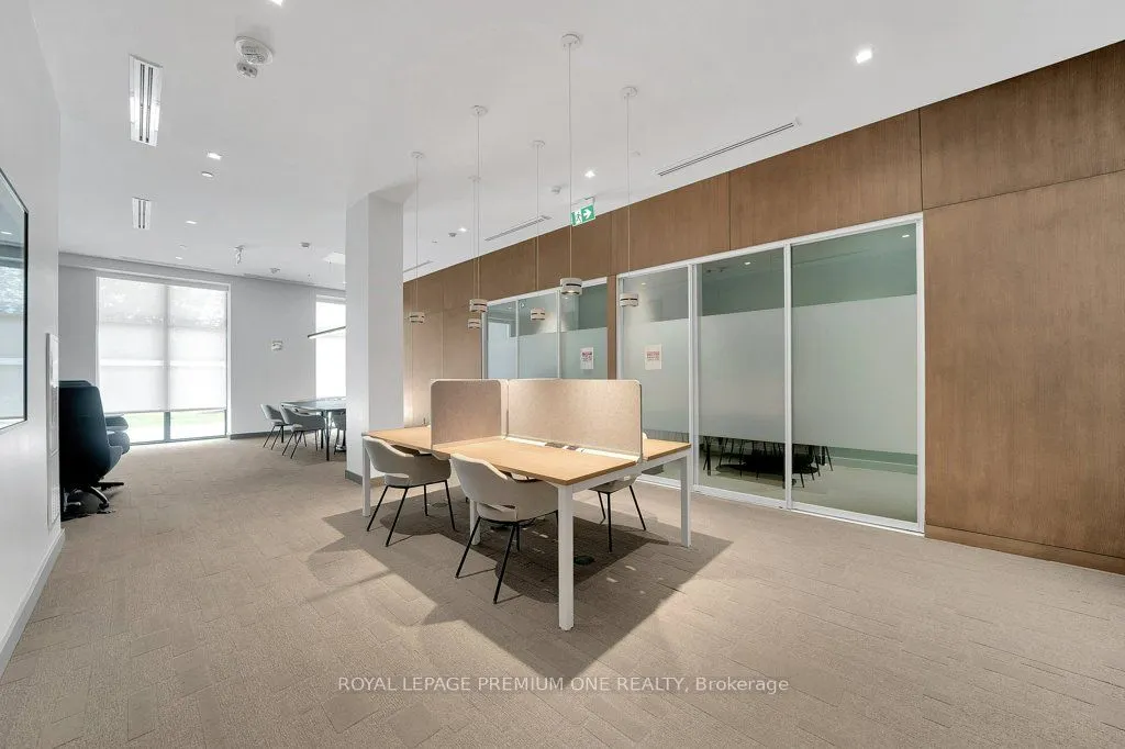 188 Fairview Mall Drive, #1608