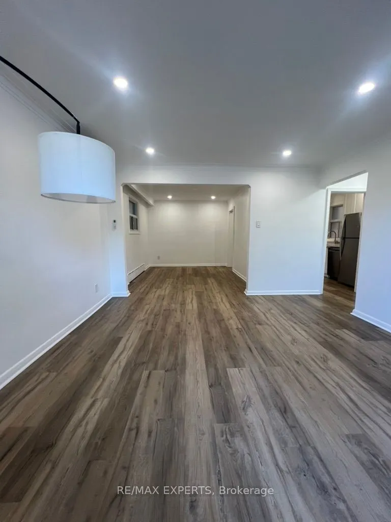 101 Kenwood Avenue, #2