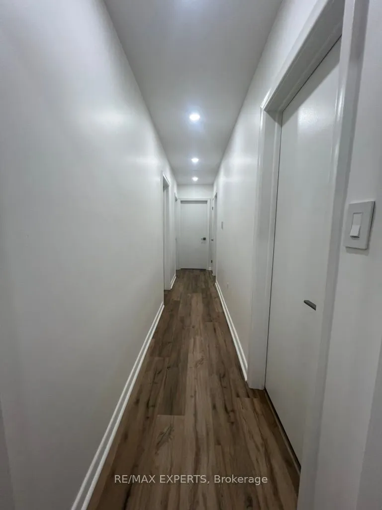 101 Kenwood Avenue, #2