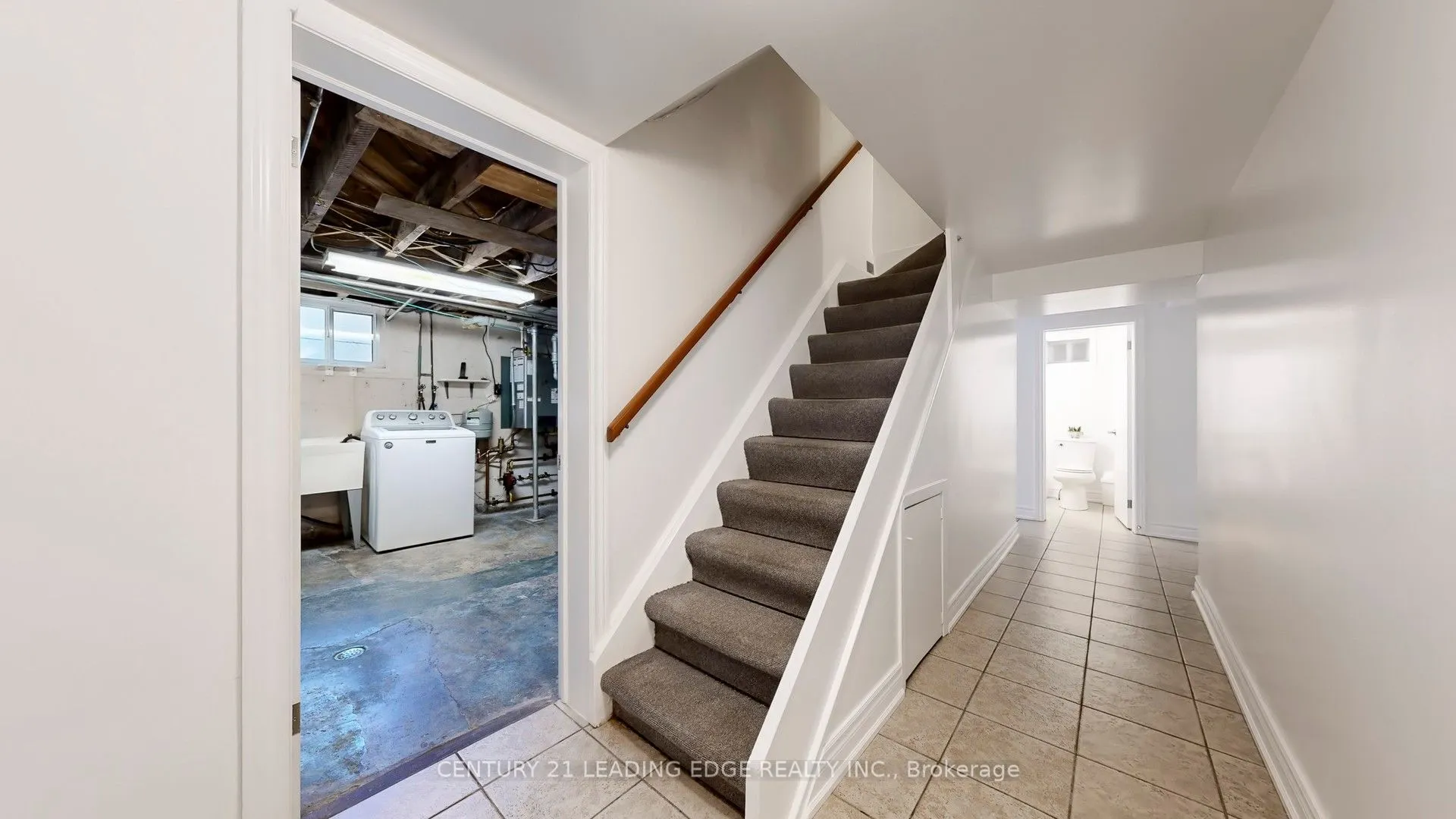 325 Waterloo Avenue