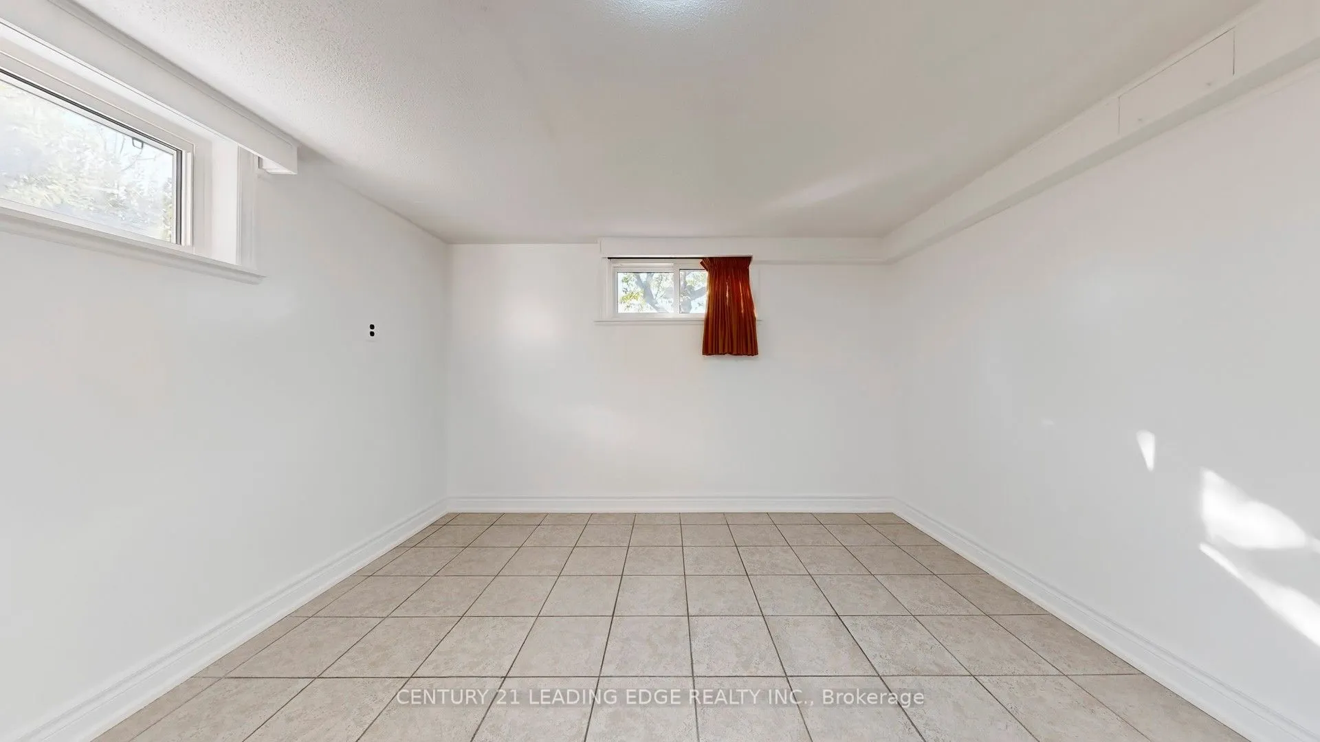 325 Waterloo Avenue