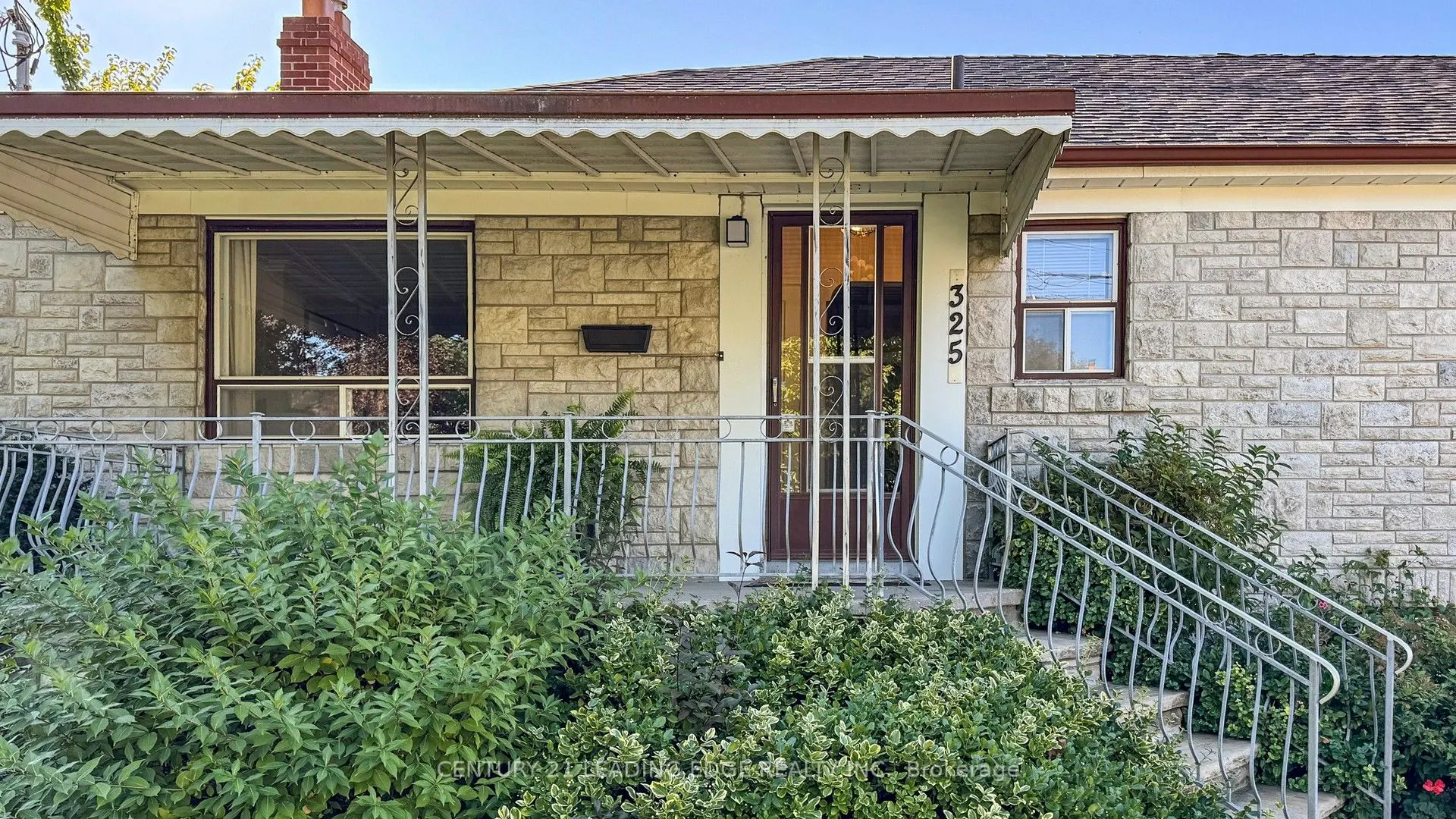 325 Waterloo Avenue
