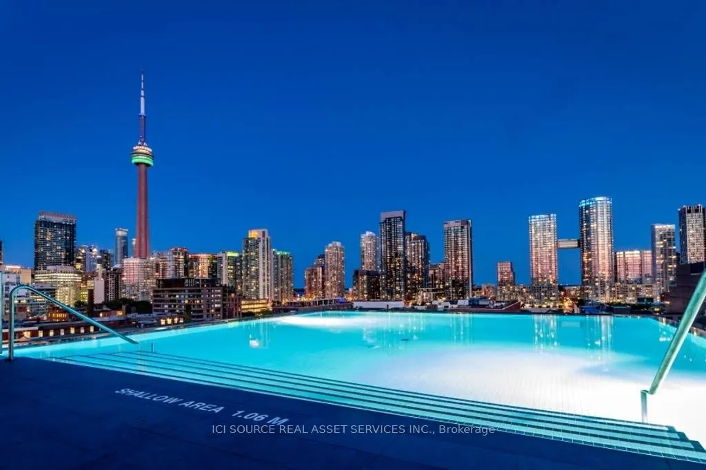 461 Adelaide Street W, #530