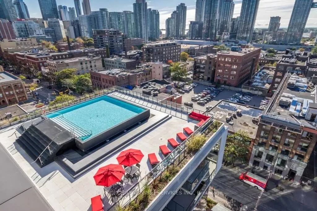 461 Adelaide Street W, #530