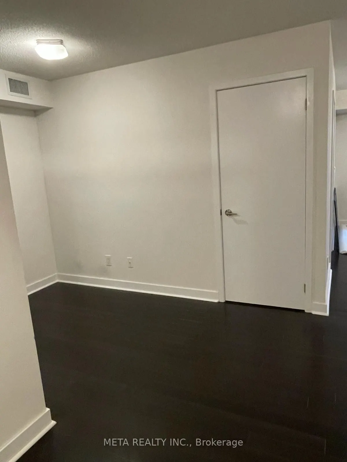 295 Adelaide Street W, #820
