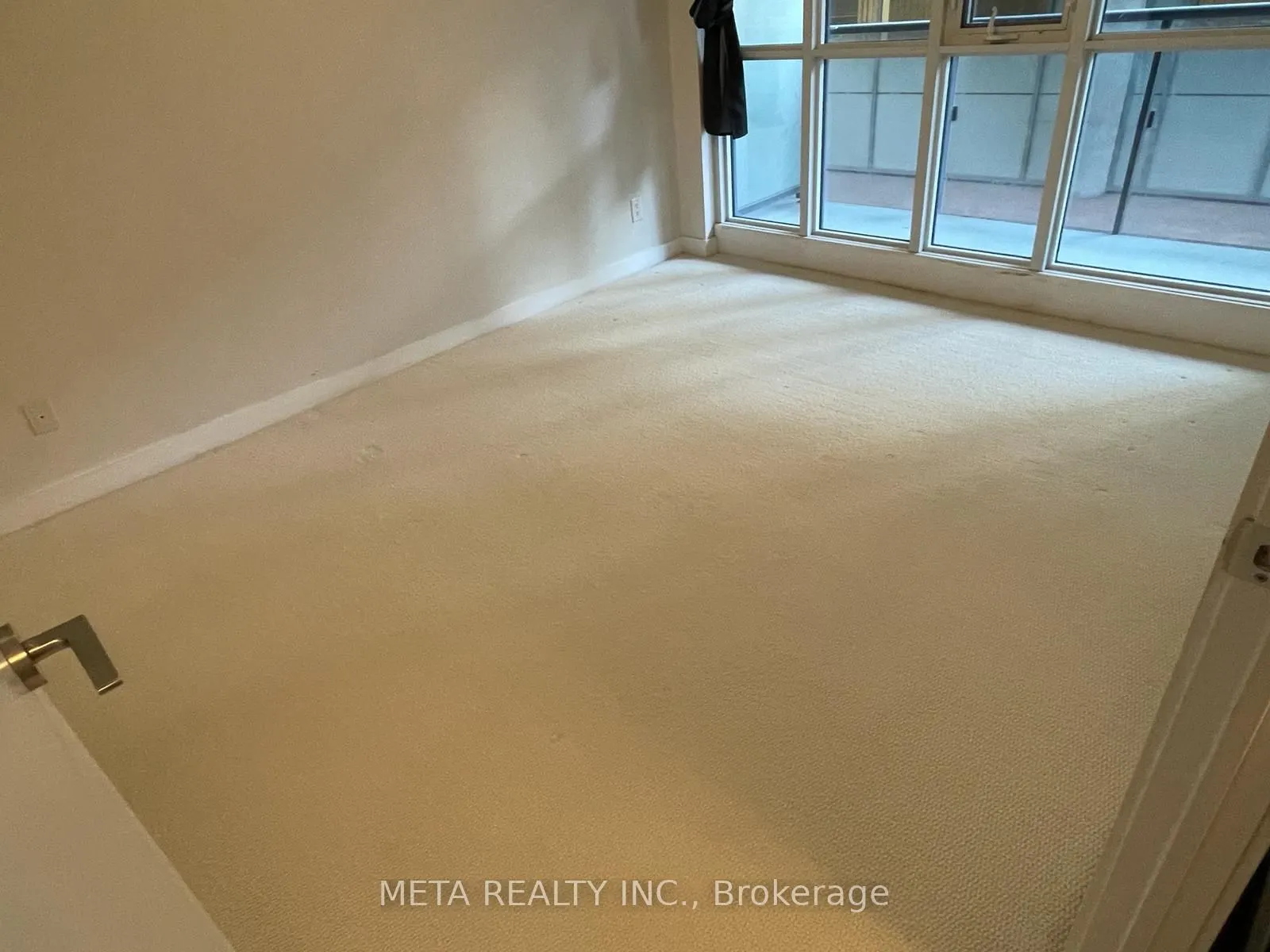 295 Adelaide Street W, #820