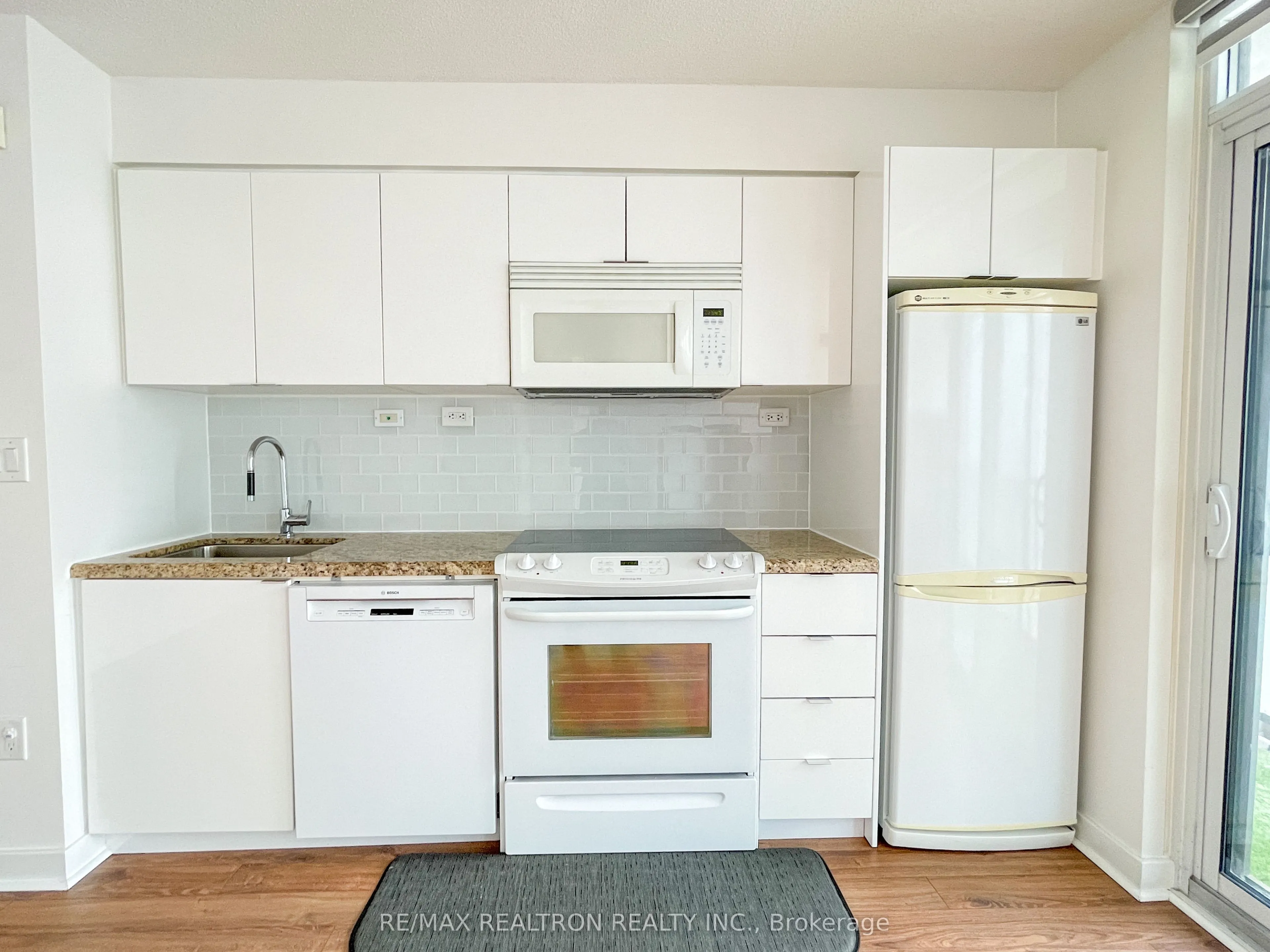 10 Capreol Court, #1810