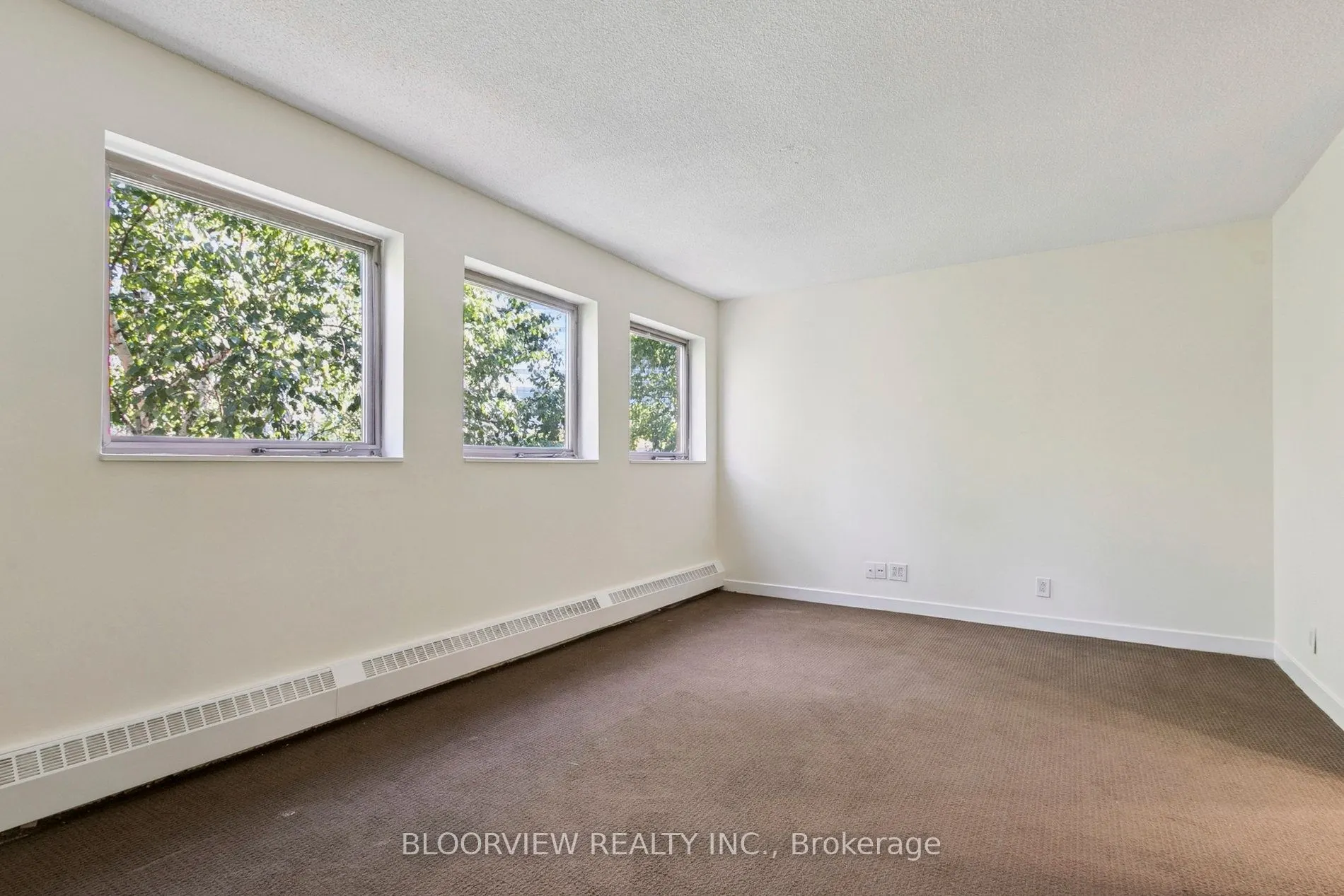 3 Duplex Avenue, #105