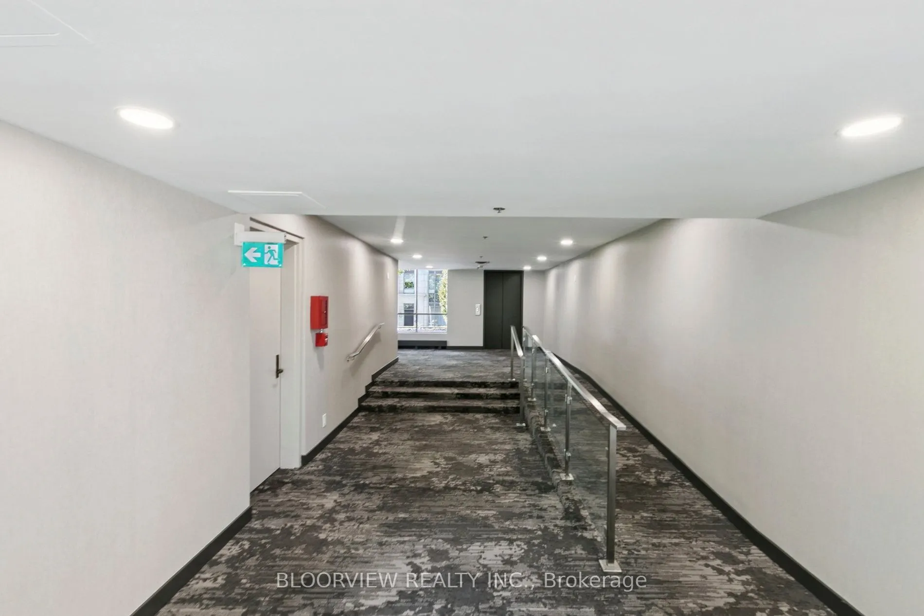 3 Duplex Avenue, #105