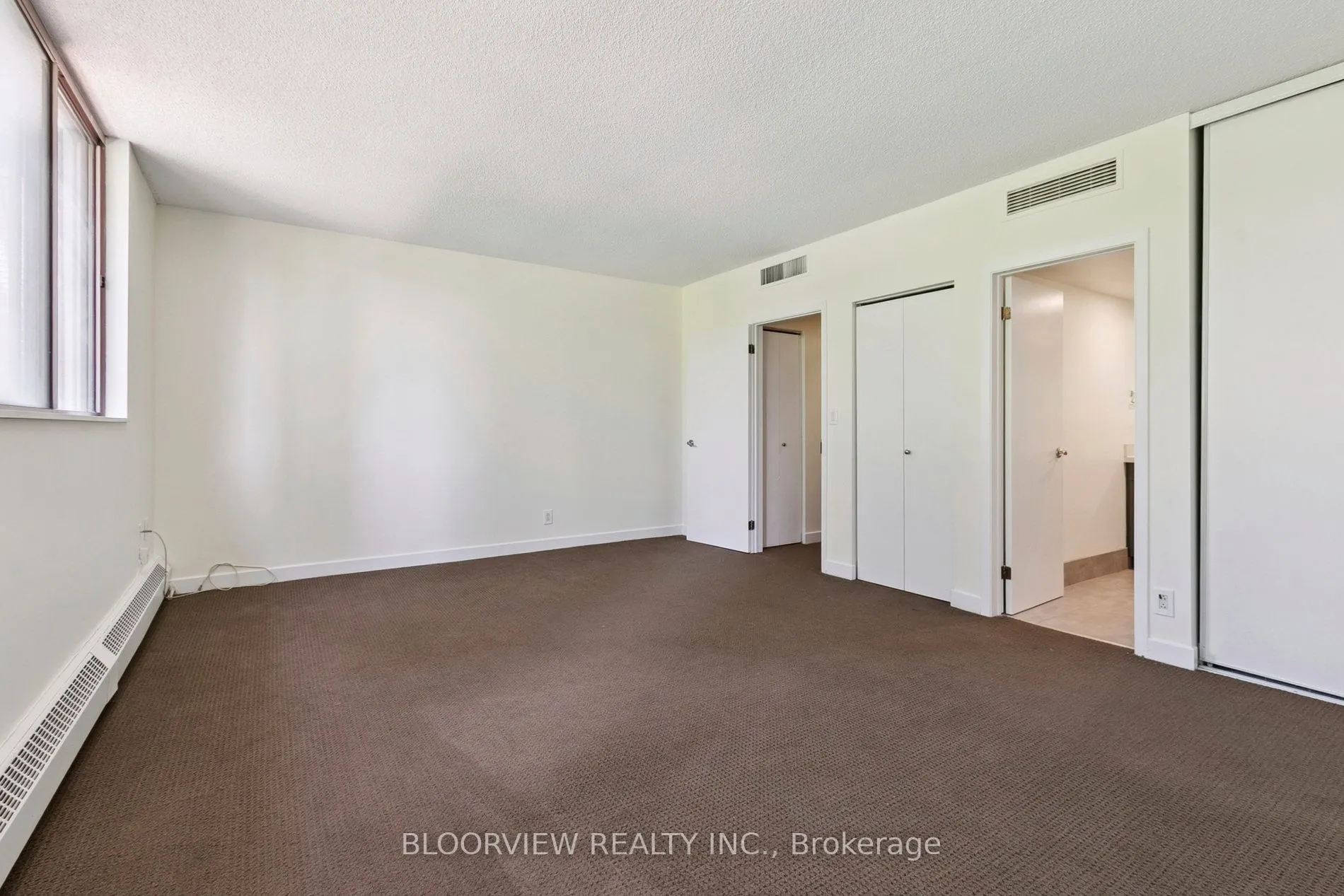 3 Duplex Avenue, #105