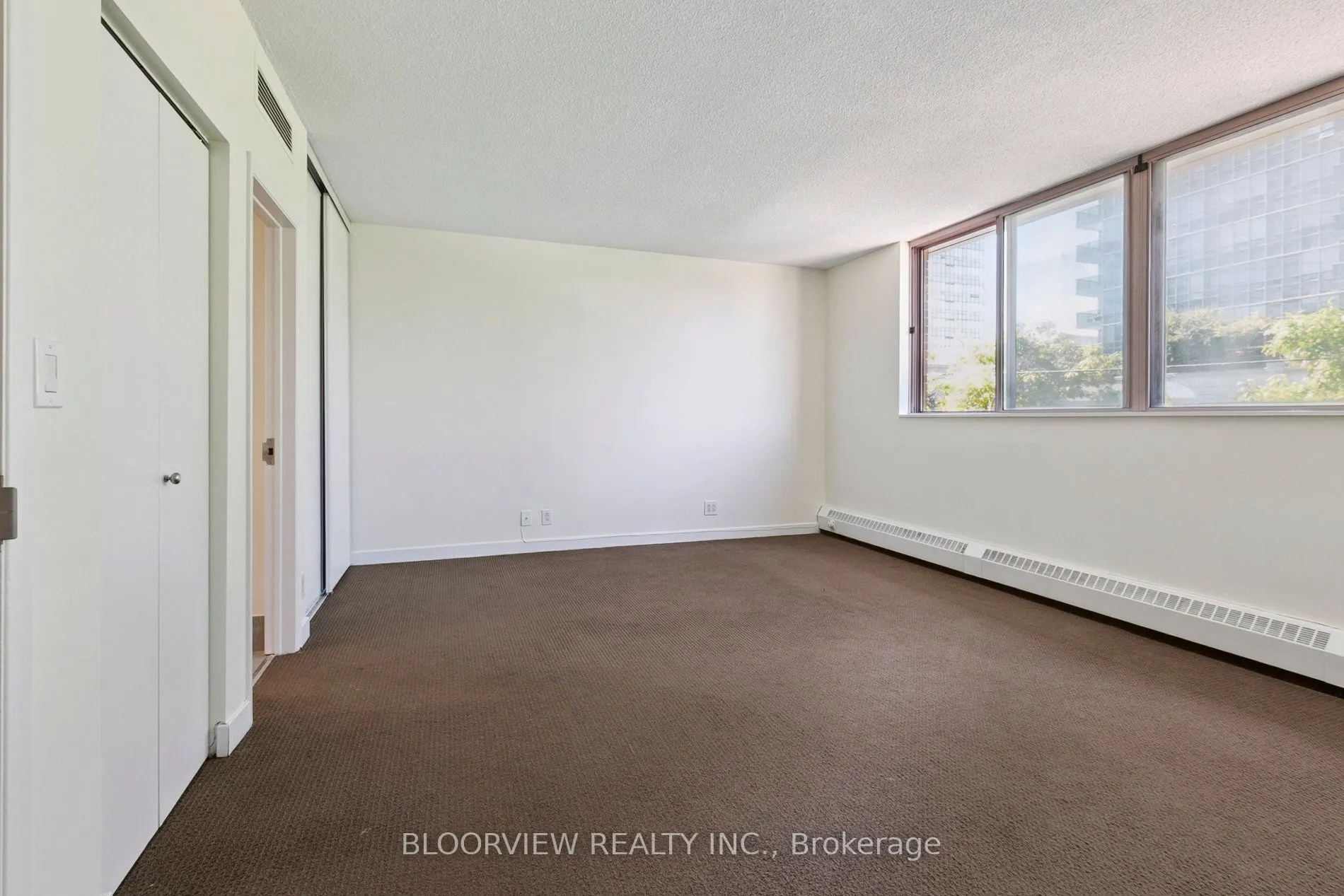 3 Duplex Avenue, #105