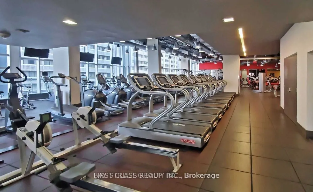 386 Yonge Street, #1117