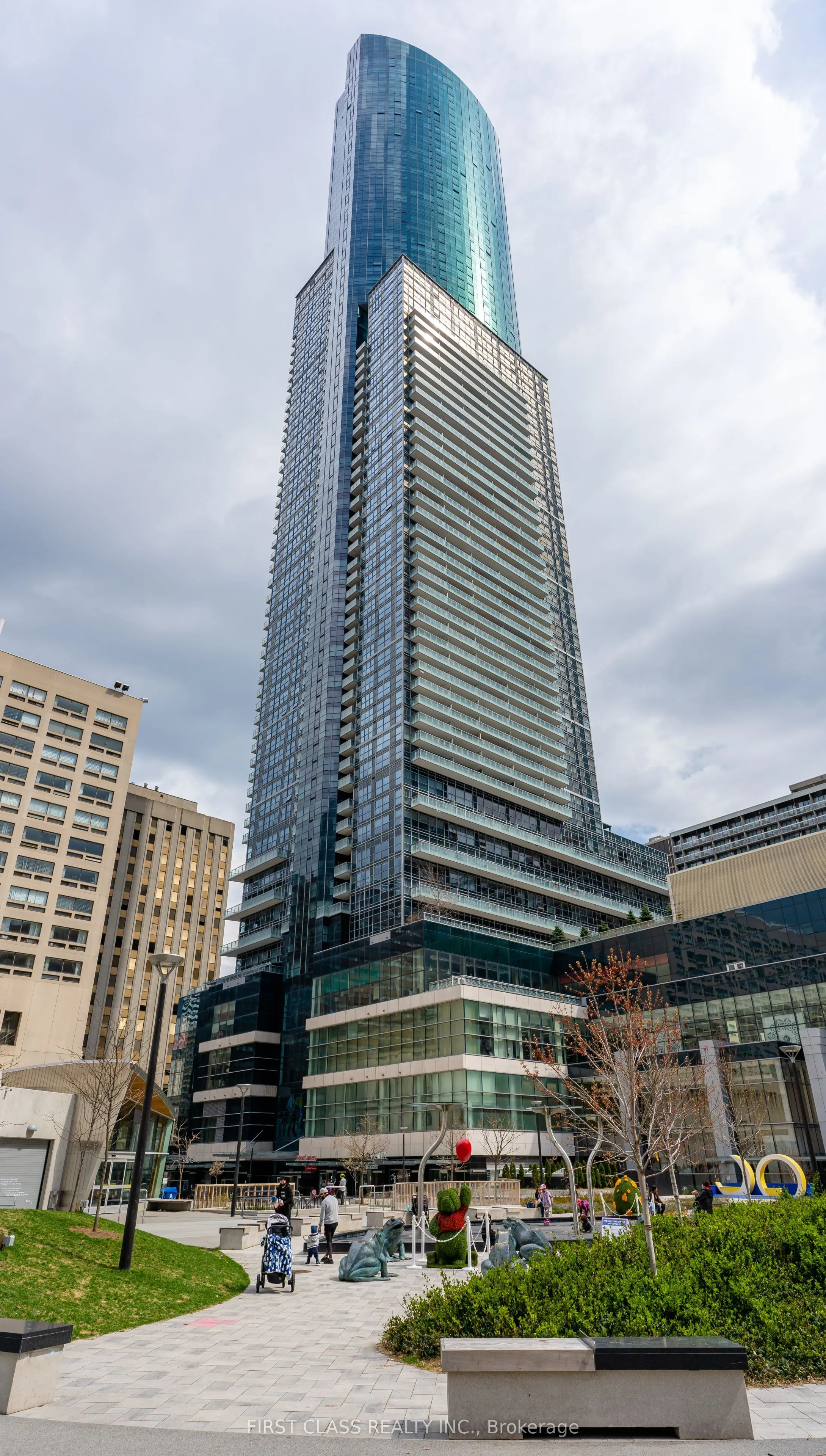 386 Yonge Street, #1117