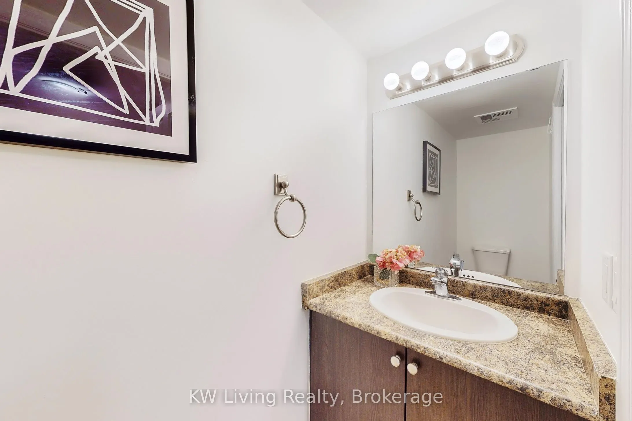 225 Wellesley Street E, #509