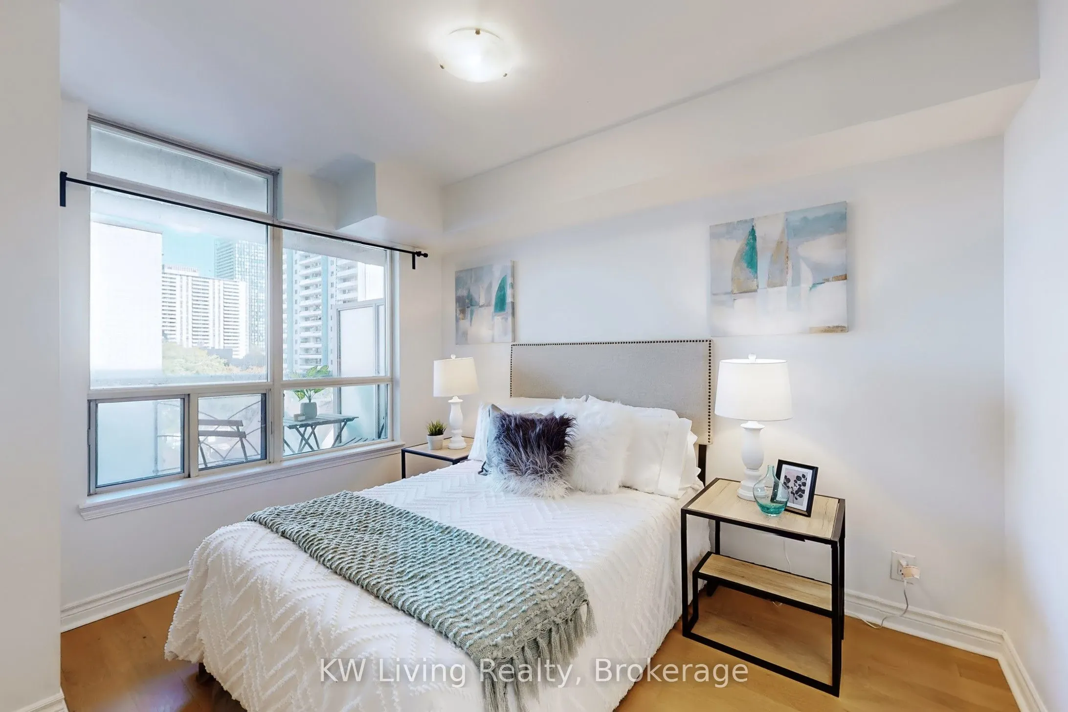 225 Wellesley Street E, #509