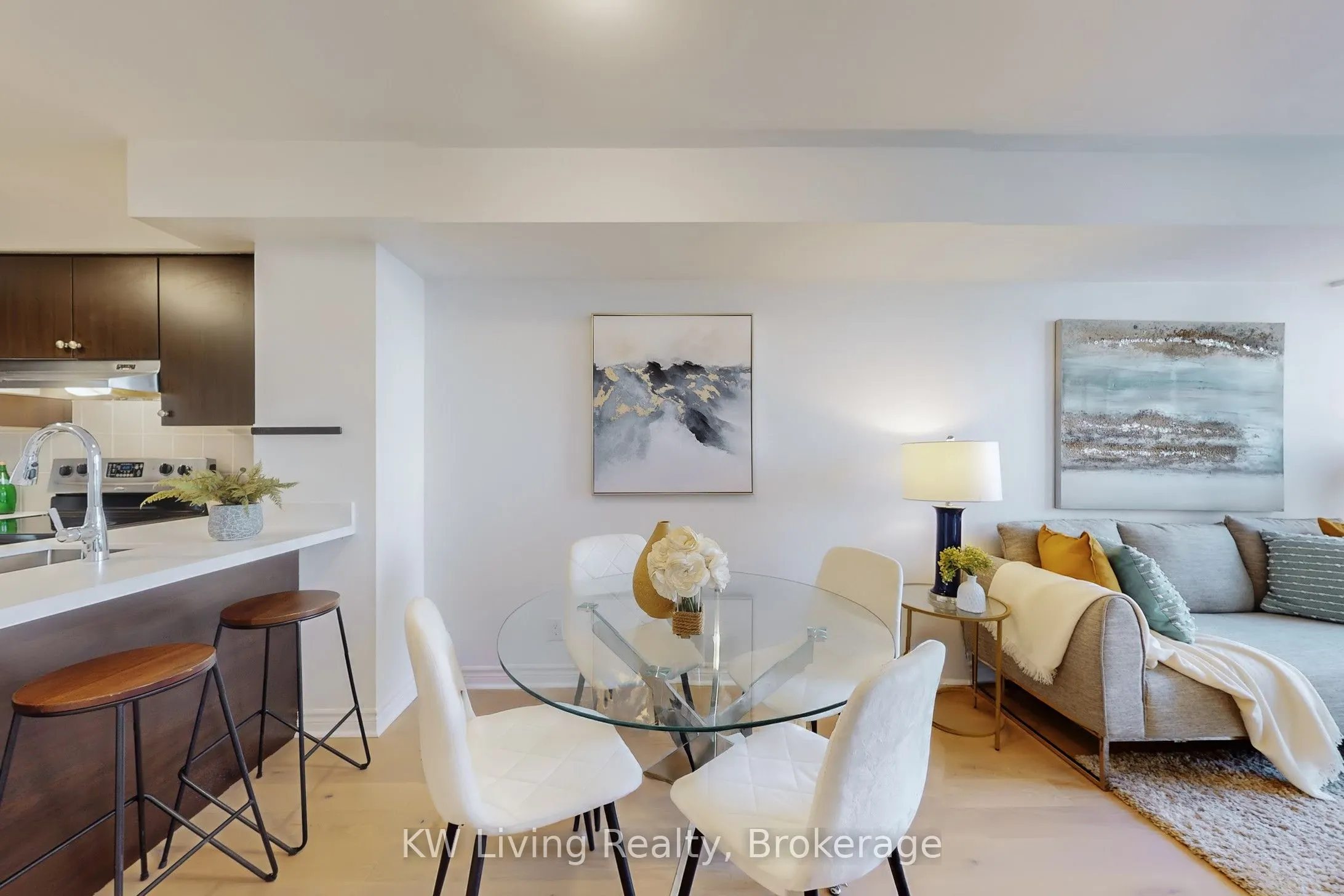 225 Wellesley Street E, #509