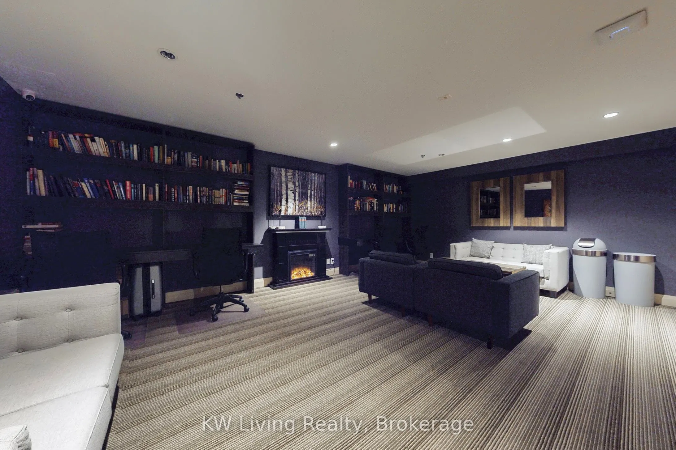 225 Wellesley Street E, #509