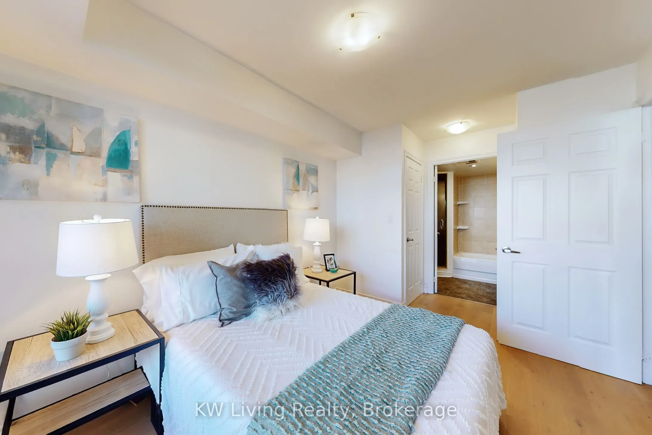 225 Wellesley Street E, #509