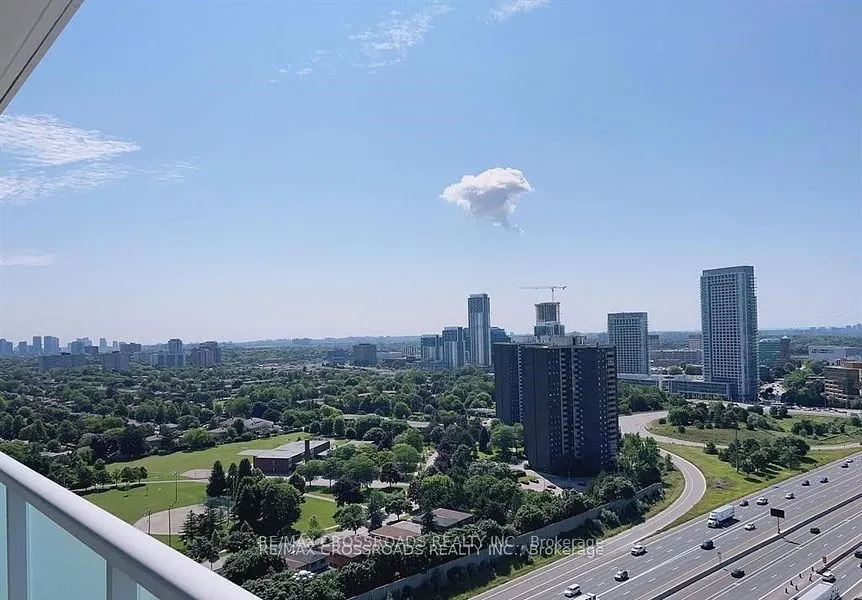 188 FAIRVIEW MALL Drive, #2710