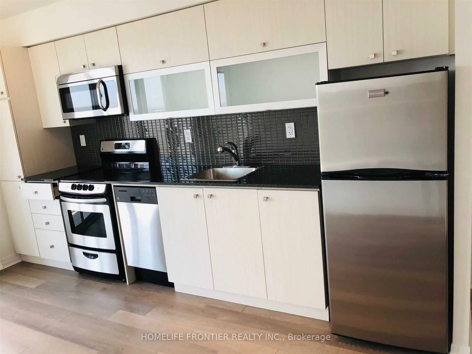 275 Yorkland Road, #3004