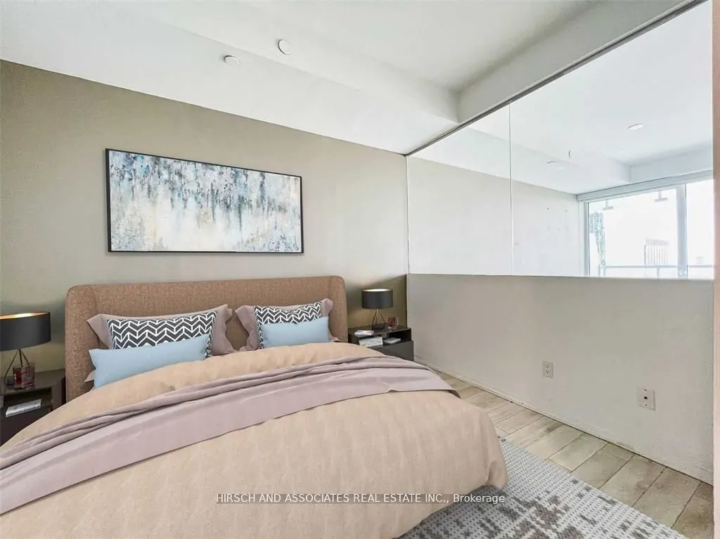 197 Yonge Street, #3210