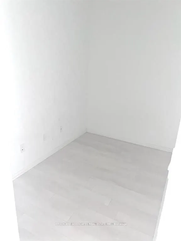 197 Yonge Street, #3210