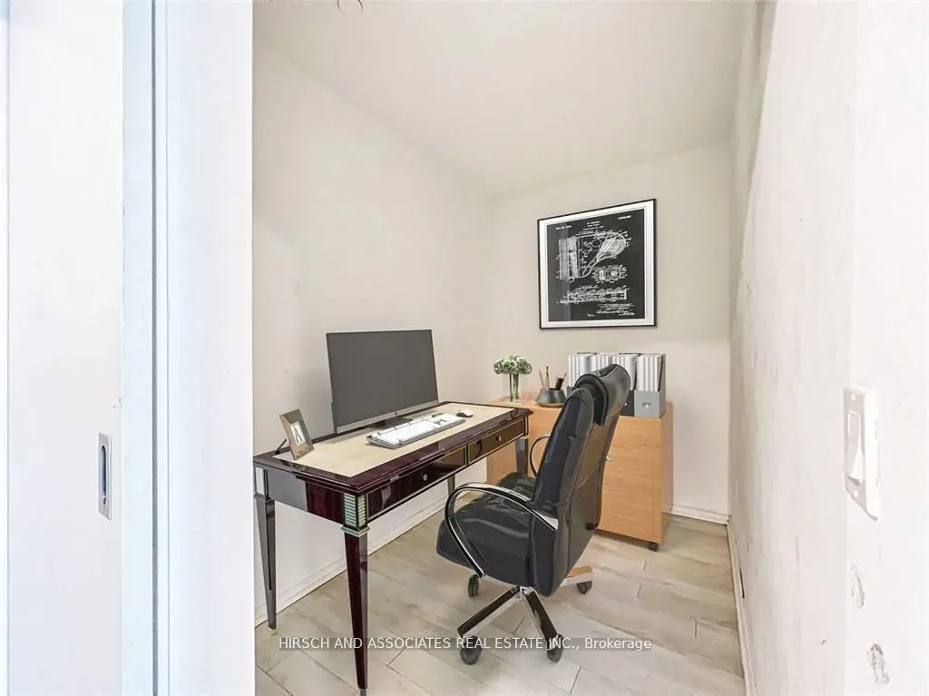 197 Yonge Street, #3210