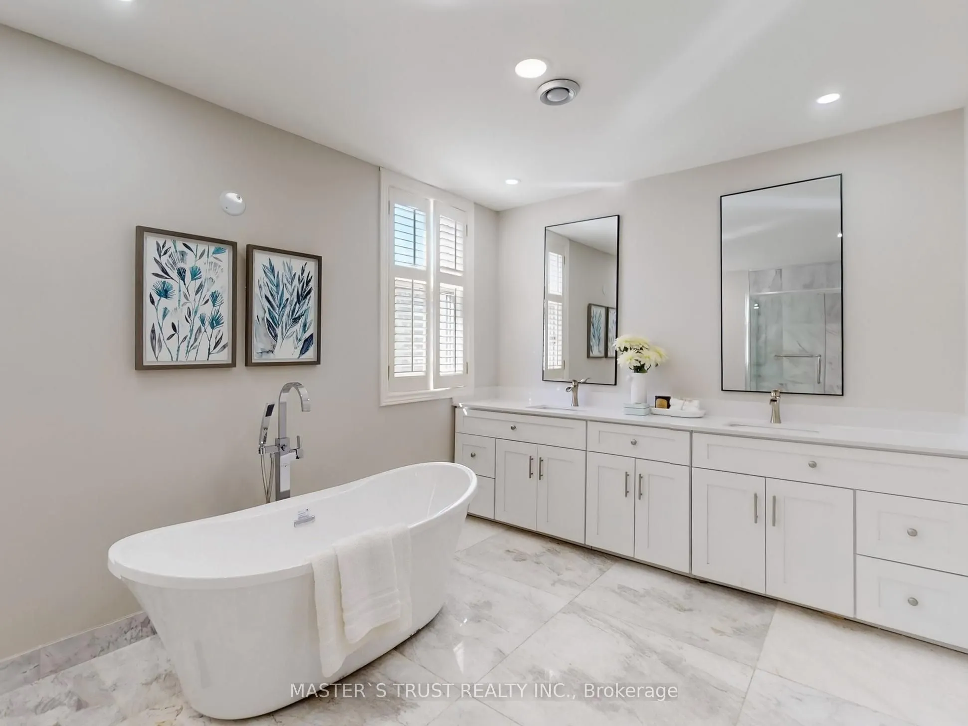 260 Russell Hill Road, #11