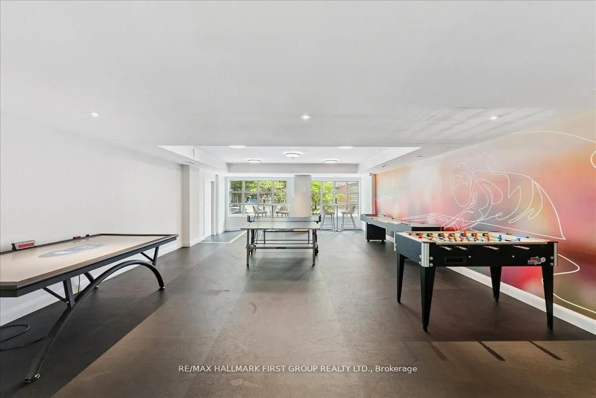 65 East Liberty Street, #1018
