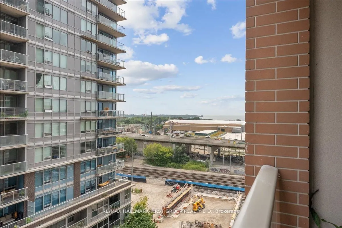 65 East Liberty Street, #1018