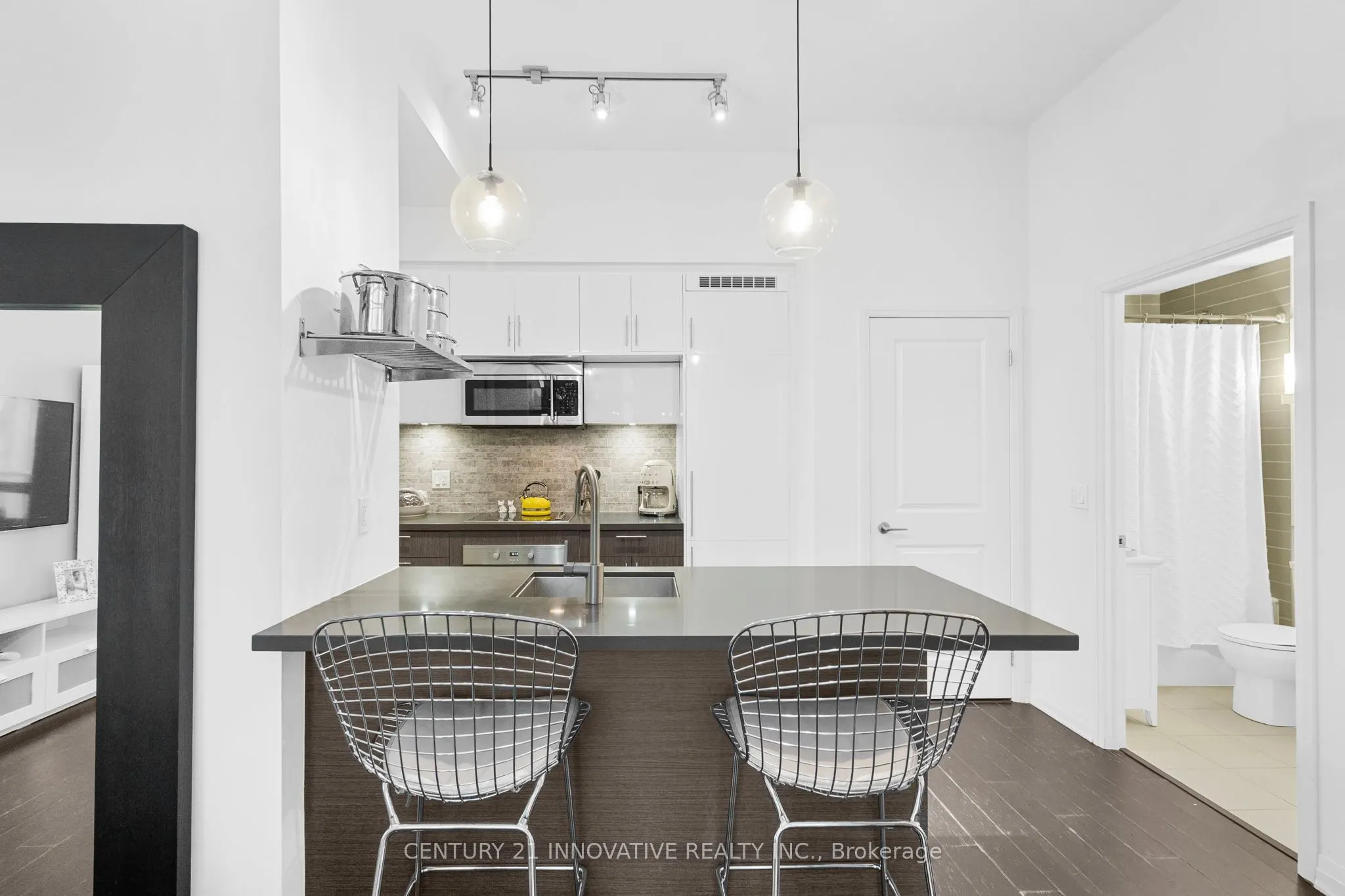8 Mercer Street, #507