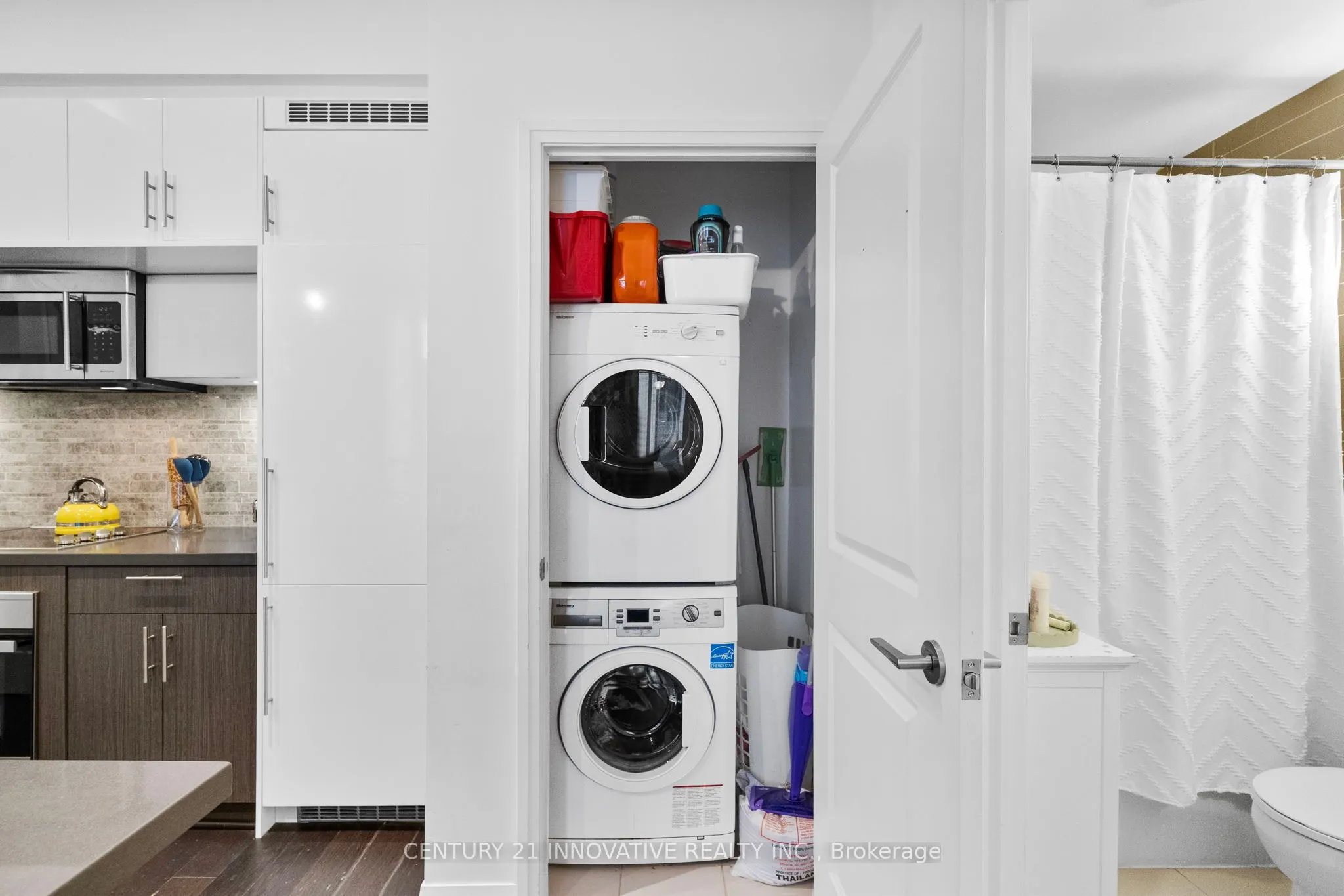 8 Mercer Street, #507