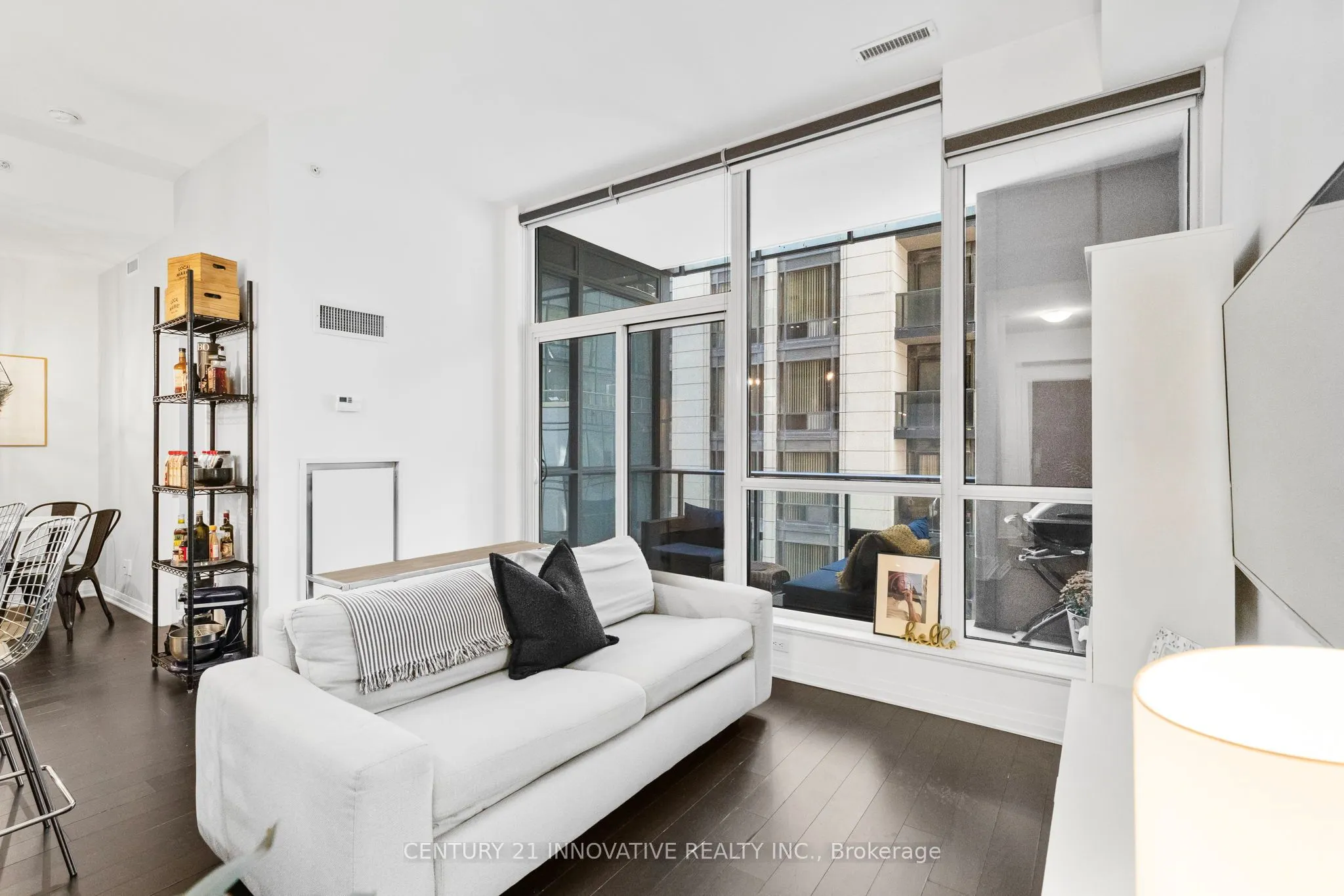8 Mercer Street, #507