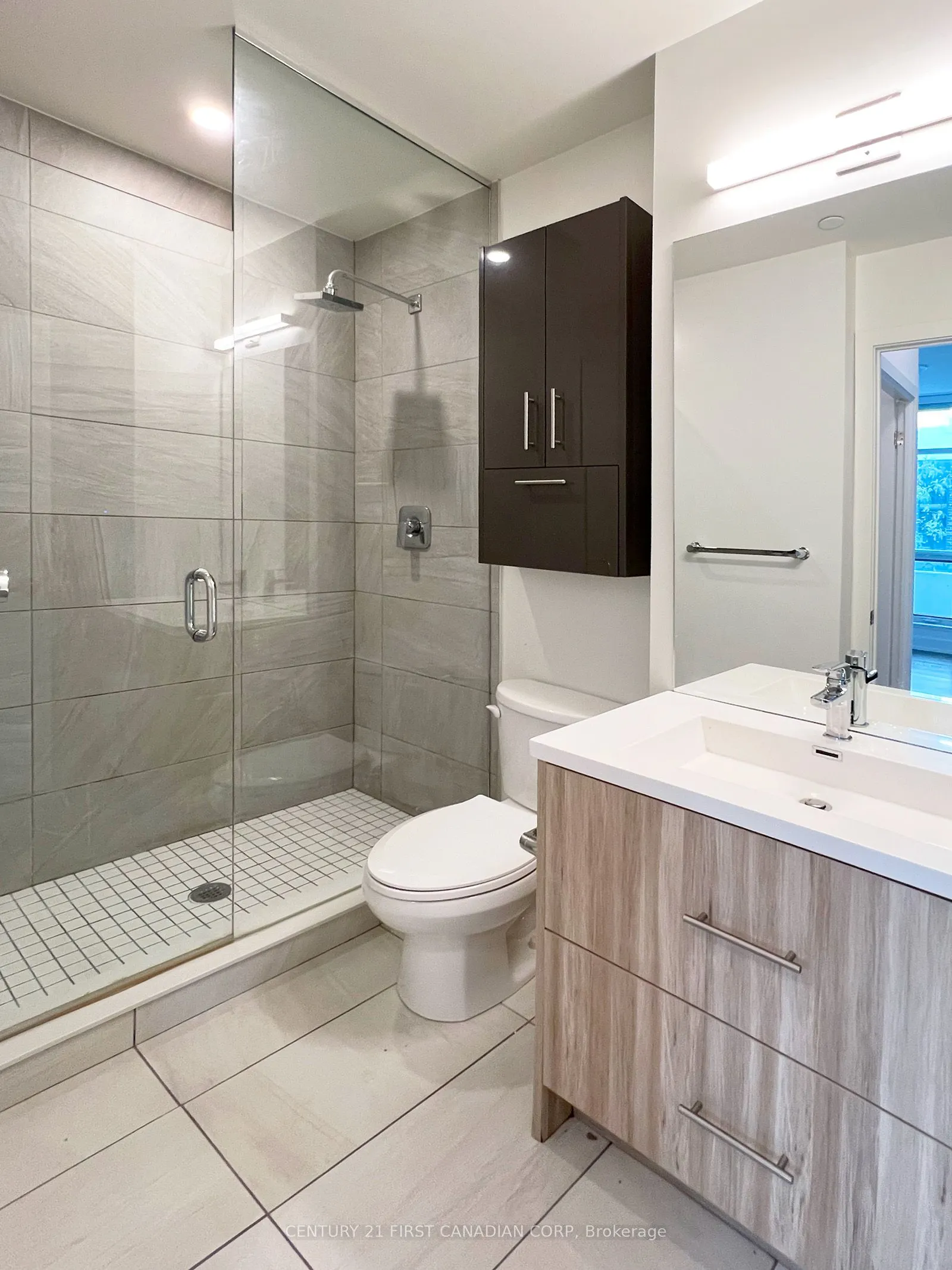 180 Fairview Mall Drive, #107