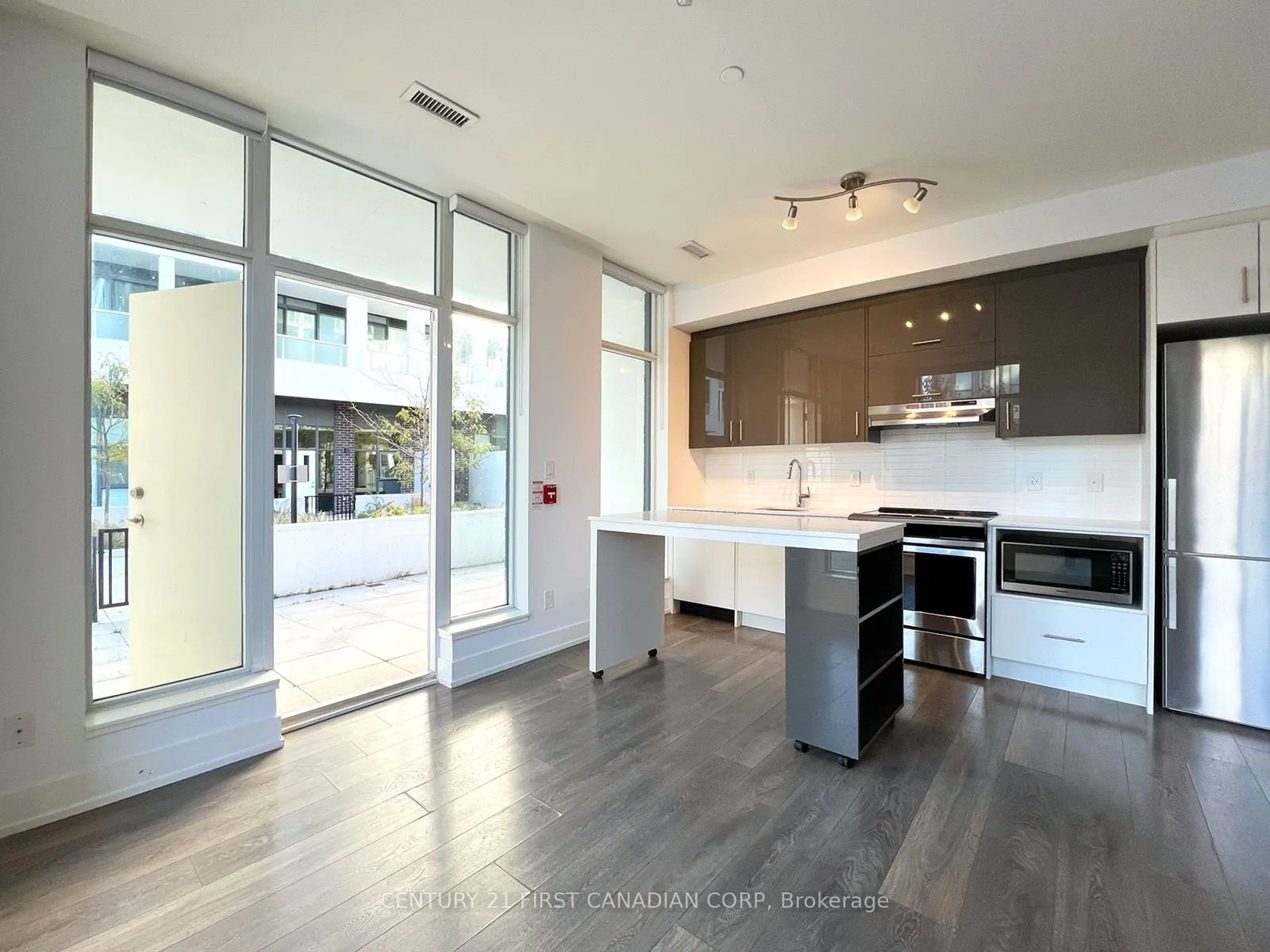 180 Fairview Mall Drive, #107