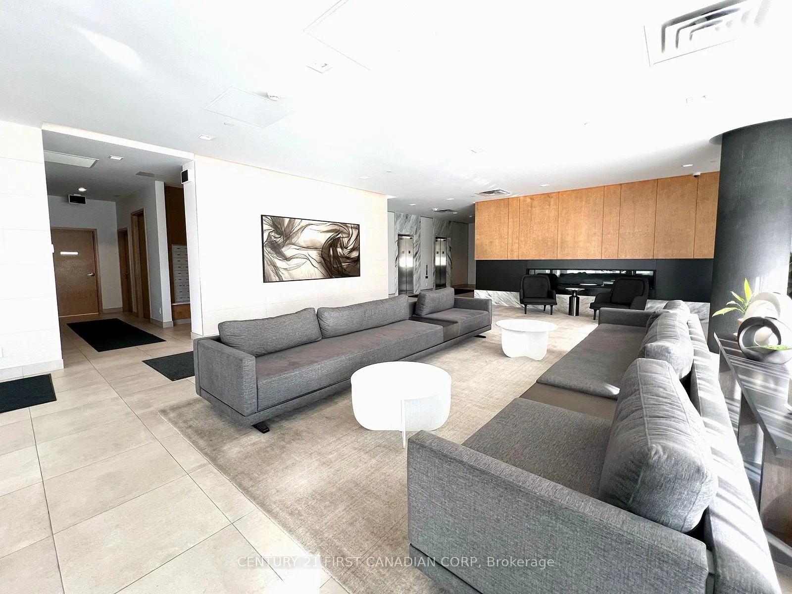 180 Fairview Mall Drive, #107