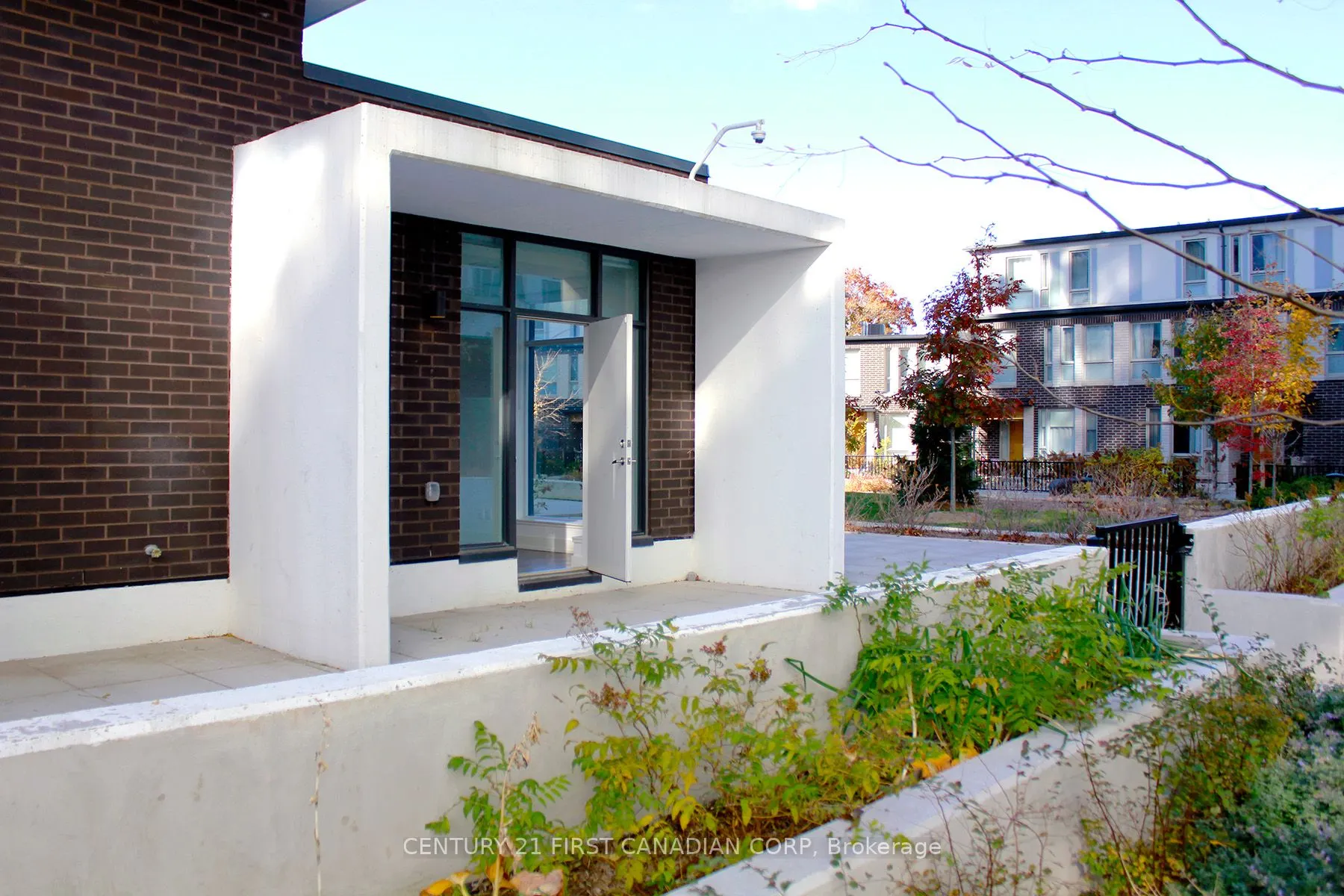 180 Fairview Mall Drive, #107
